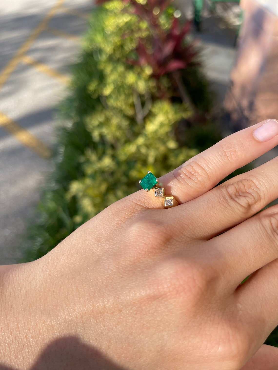 1.97tcw Colombian Emerald & Princess Cut 14K Gold Anniversary Ring for Women - Perfect Gift for Wife, Mother, Daughter on Birthday, Valentine's Day or Anniversary
