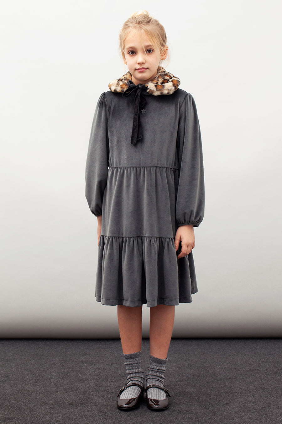 Vintage Velvet Girls Dress - Dark Grey Elegant Party & Holiday Outfit for Special Occasions