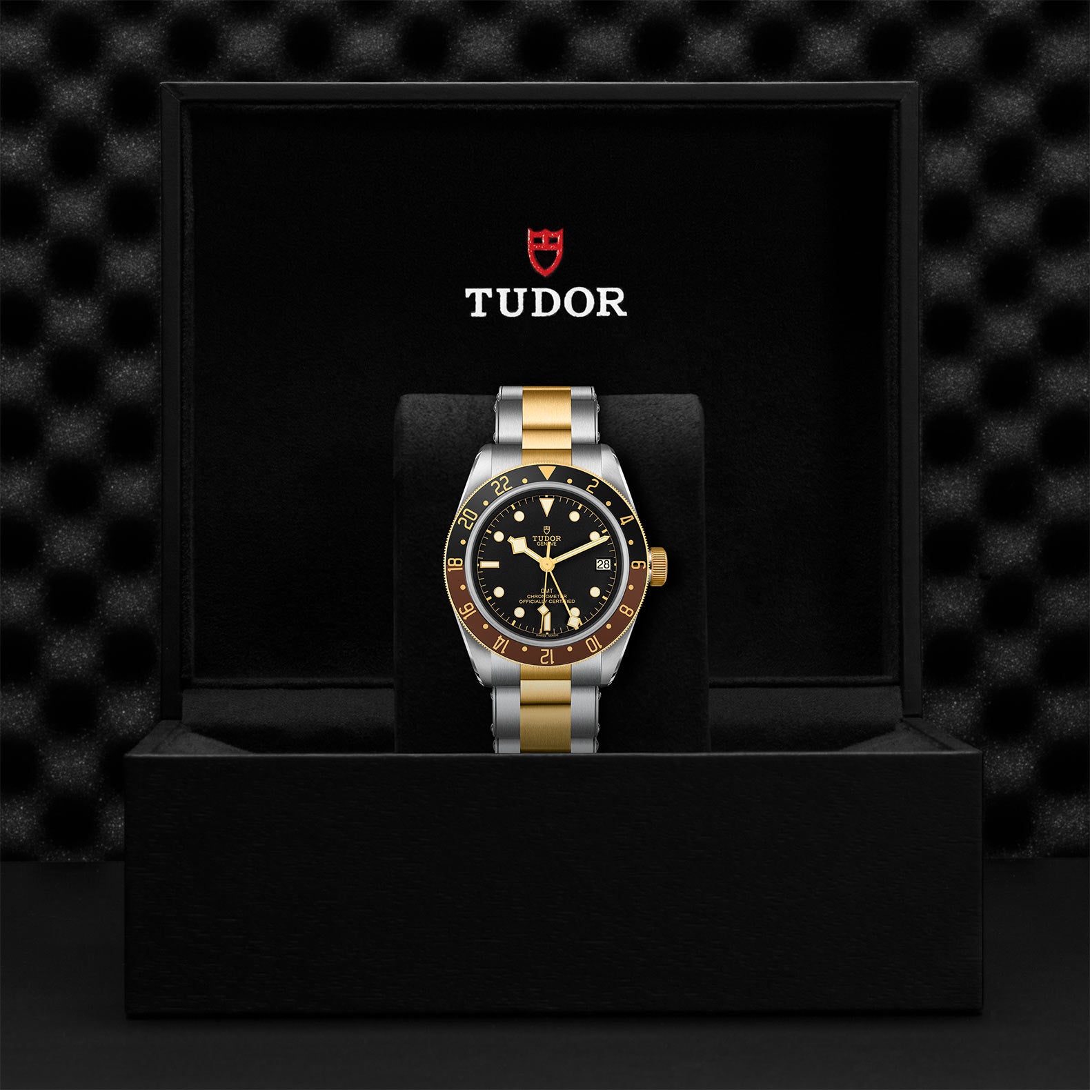 Black Bay GMT S&G Watch - Luxury Stainless Steel & Gold Men's Timepiece for Travel & Business | Perfect for Gifts, Formal Events & Everyday Wear