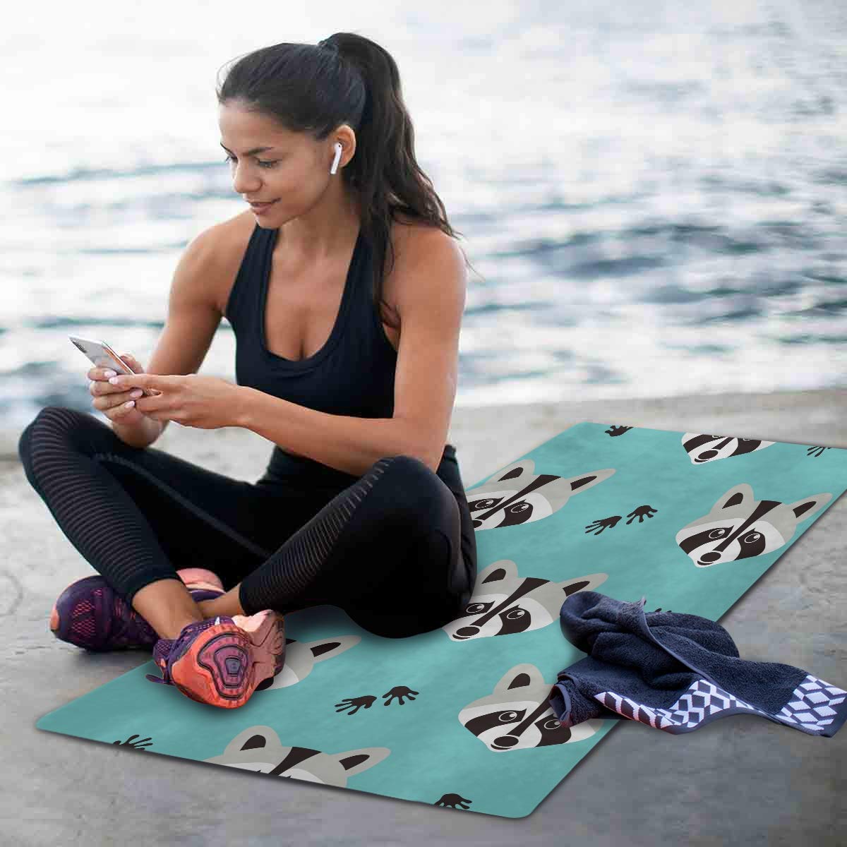 Premium Non-Slip Raccoon Print Yoga Mat - 71
