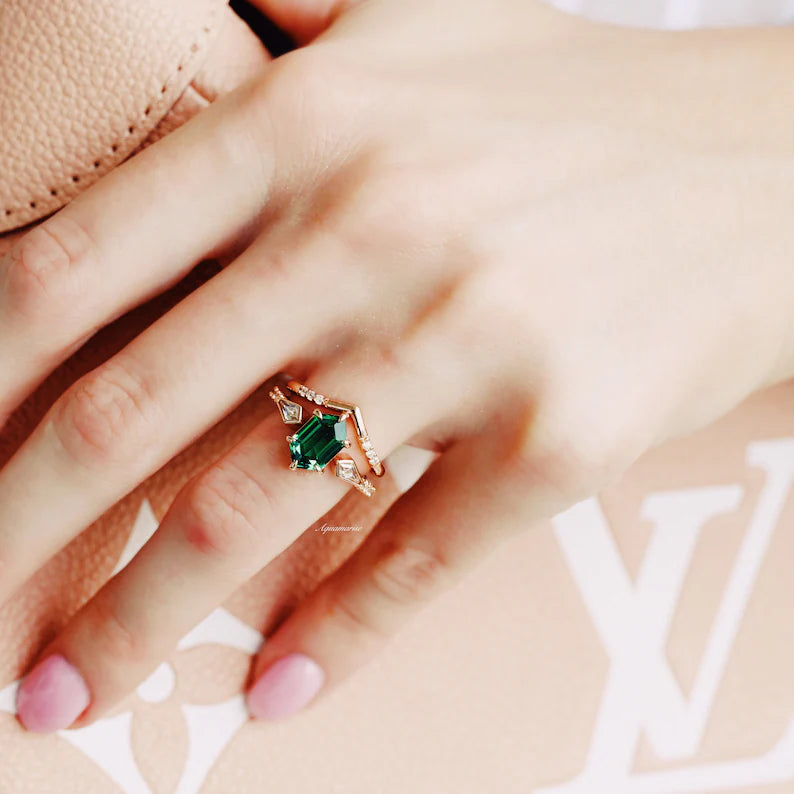 Hexagon Emerald Ring Set - 14K Rose Gold Vermeil Stackable Rings for Women, Elegant Jewelry Gift for Her, Perfect for Weddings, Anniversaries & Special Occasions