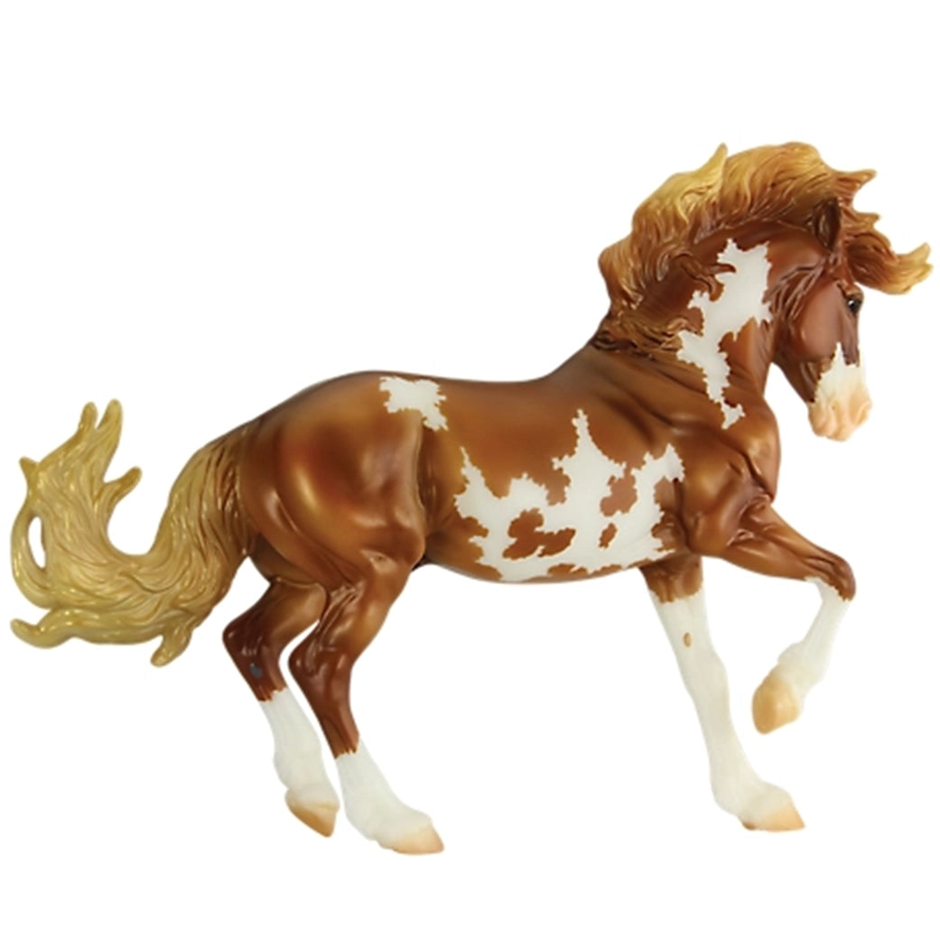 Breyer Mojave Model Horse - Realistic Collectible Toy Horse for Kids & Adults - Perfect for Display, Gifts, and Horse Lovers Collection