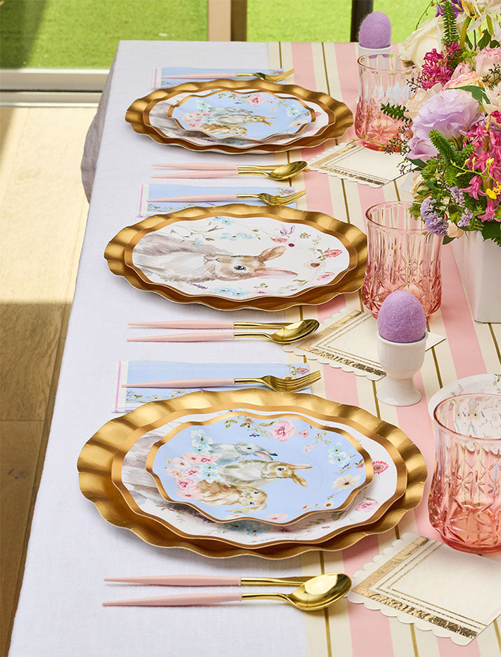 Elegant Wavy Dinner Plates Set of 8 - Easter Tableware for Holiday Dining & Party Decor