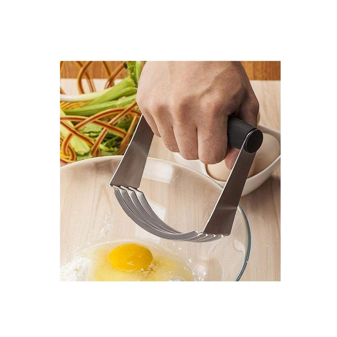 Professional Stainless Steel Pastry Dough Blender - Heavy Duty Baking Cutter with Sharp Blades for Pie Crust, Cookies & Pastry Making - Perfect for Home Bakers & Professional Chefs