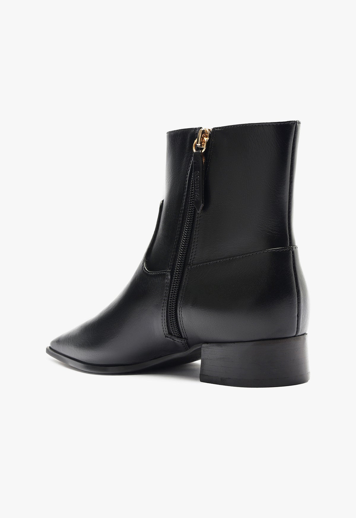 Helena Atanado Leather Bootie F24 - Low Heel Height S2204400010003 - Stylish & Comfortable Ankle Boots for Women, Perfect for Casual Outings & Office Wear