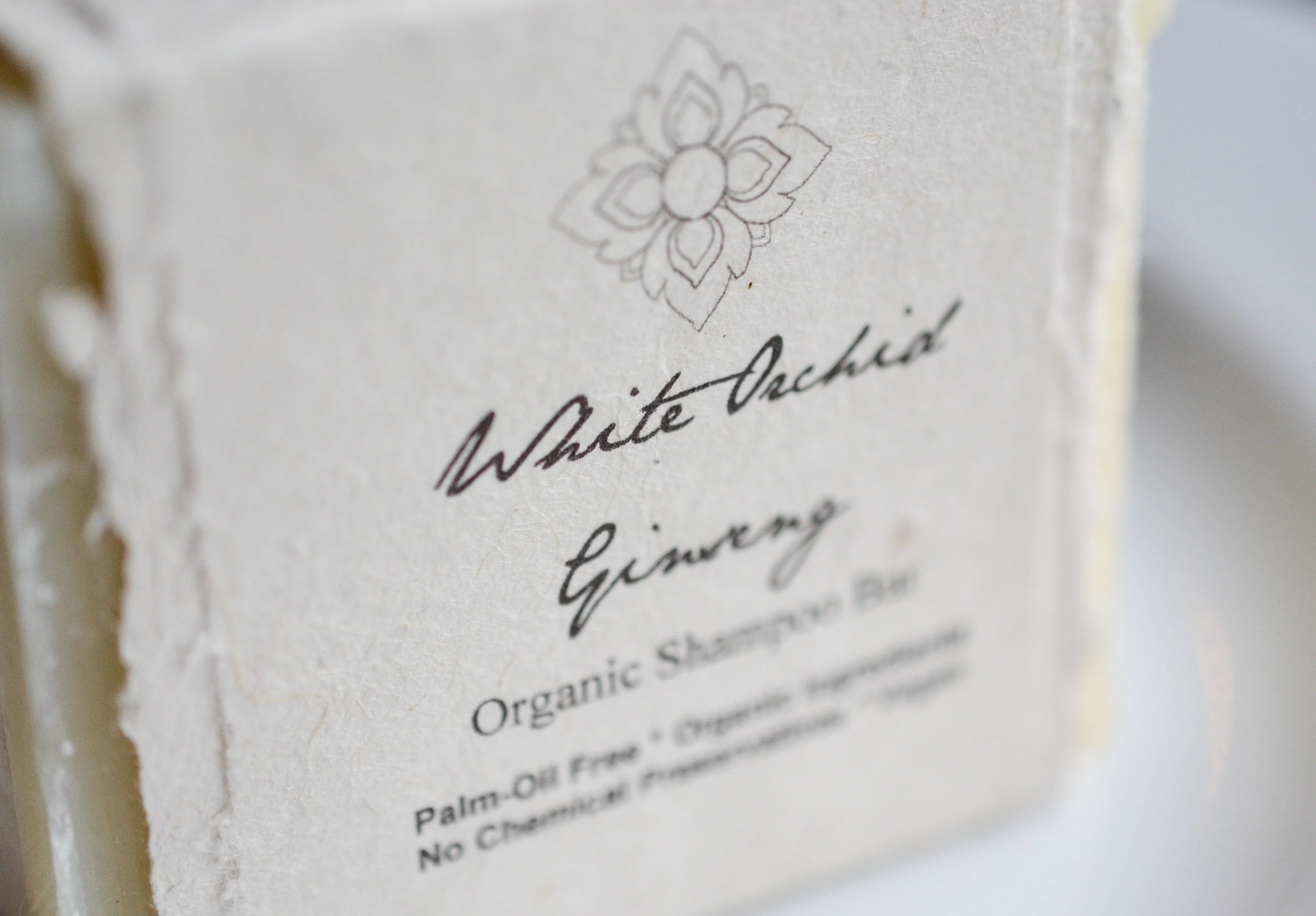 Organic White Orchid Ginseng Shampoo Bar - Sulfate-Free & Vegan for Healthy Hair - Perfect for Travel, Gym & Eco-Friendly Home Use