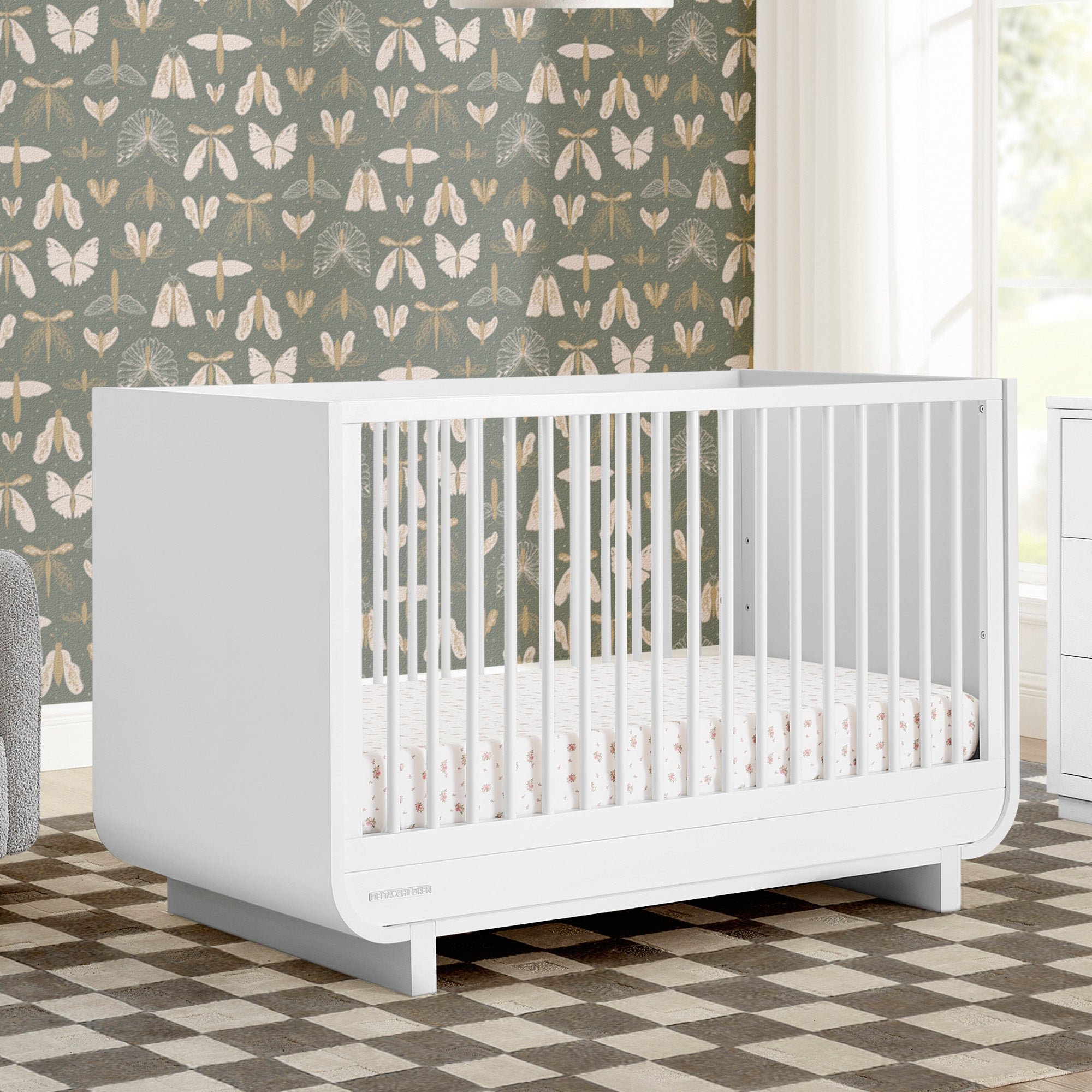 Rhodes 4-in-1 Convertible Baby Crib - Toddler Bed, Daybed & Full-Size Bed - Safe & Stylish Nursery Furniture for Newborn to Adult - Perfect for Baby Rooms, Daycare Centers & Guest Bedrooms