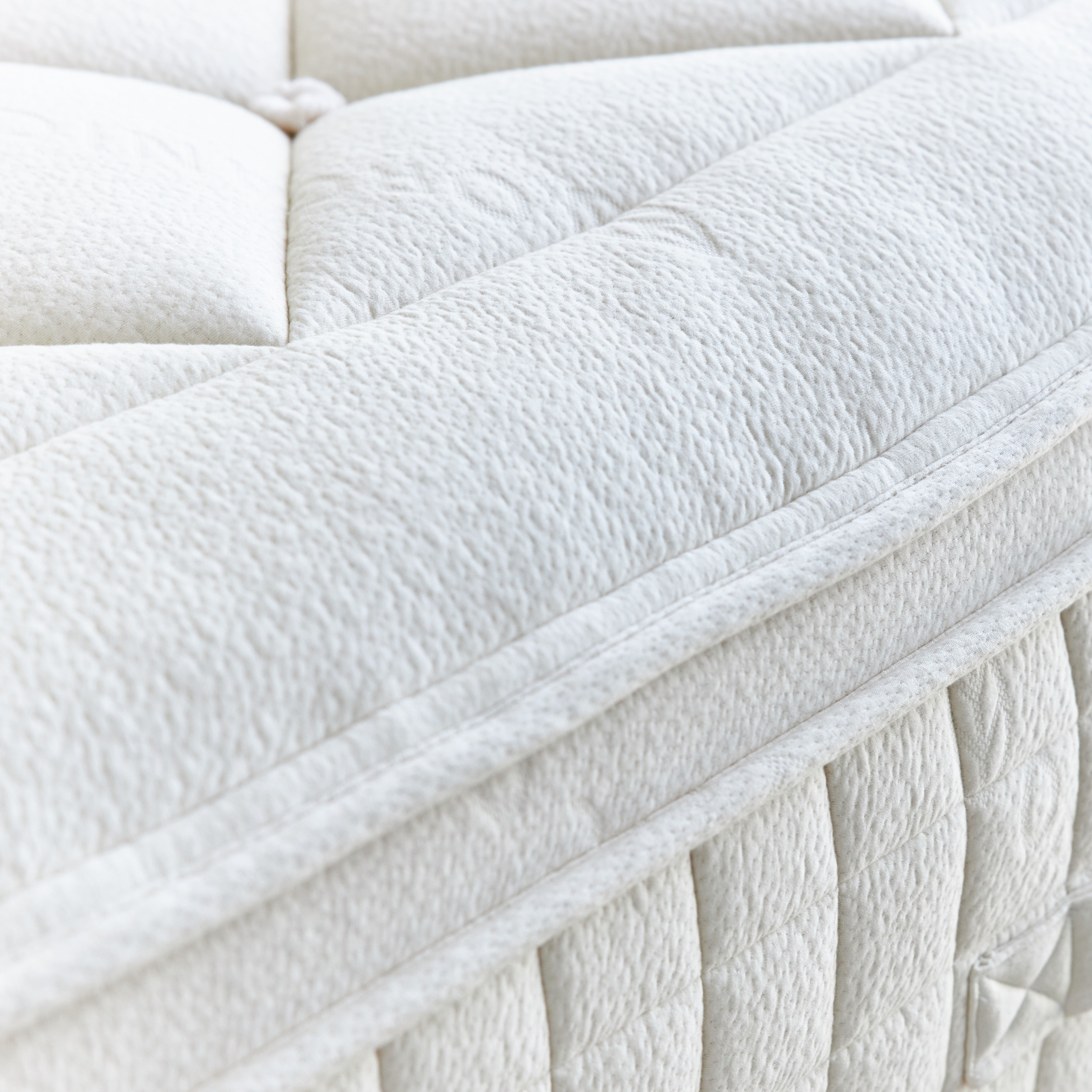 Premium Organic Mattress - 100% Natural Latex & Cotton, Hypoallergenic, Eco-Friendly (2024 Model) for Better Sleep & Back Pain Relief - Perfect for Master Bedroom, Guest Room & Eco-Conscious Homes