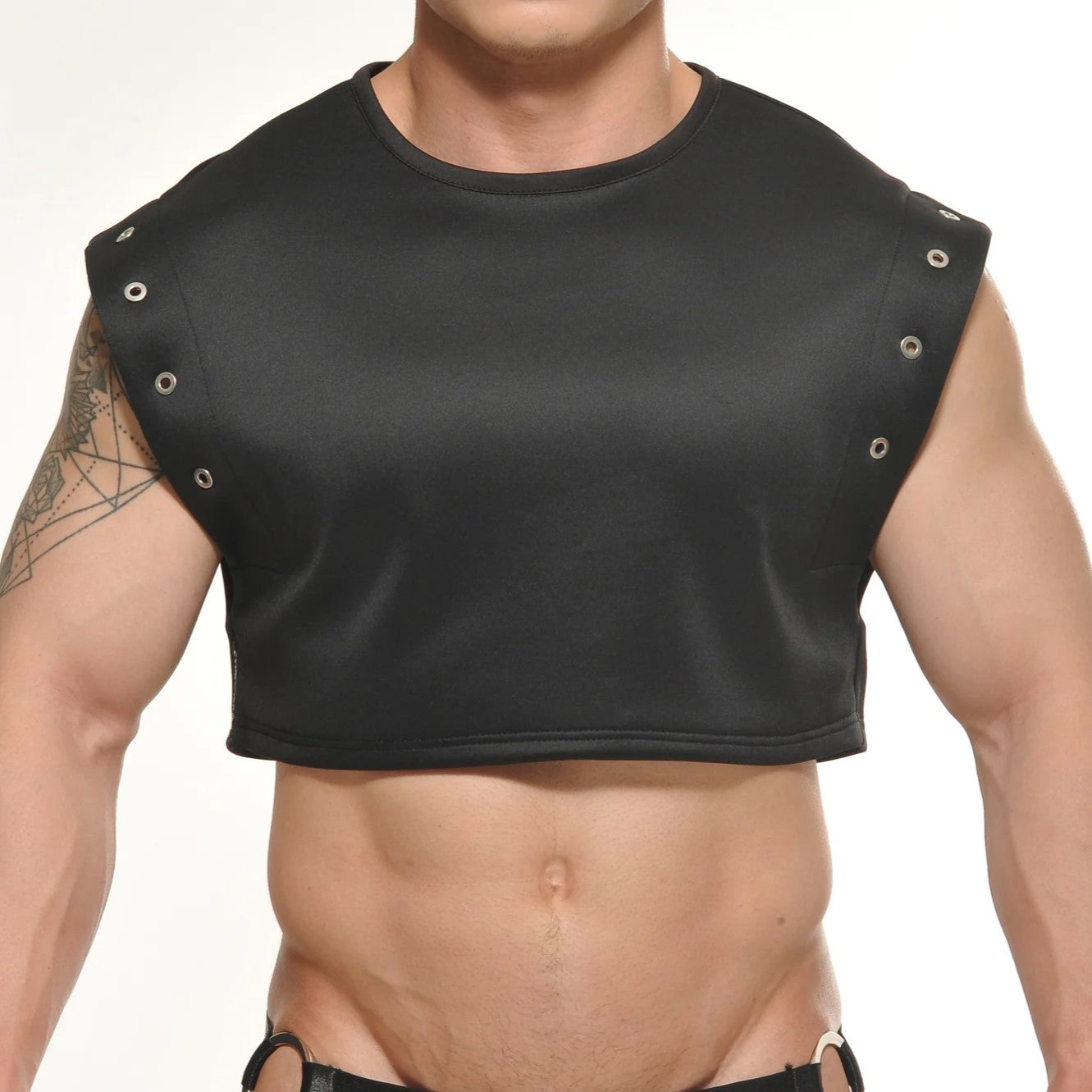 STUD Eagan Black Crop Top for Women - Trendy Short Sleeve Shirt for Summer, Casual Outfits & Streetwear Fashion