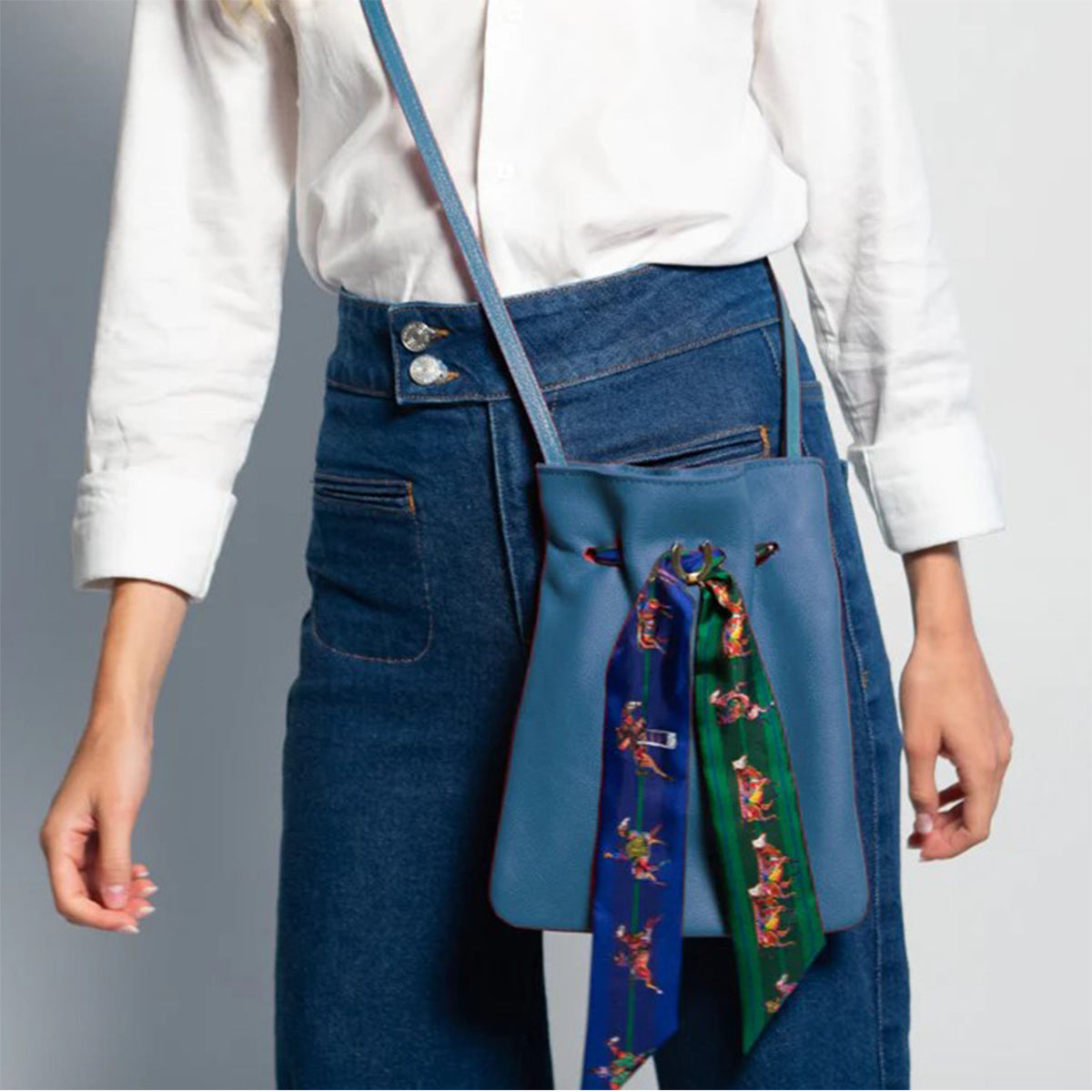 Stylish Hampton Road The Scout Bag with Live Lucky Twilly - Perfect for Travel, Work, and Everyday Use
