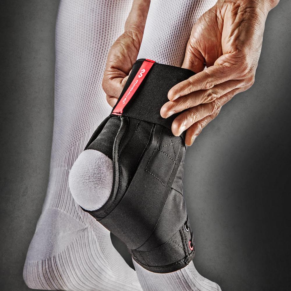 Best Ankle Brace with Adjustable Straps for Support & Stability - Ideal for Sprains, Sports & Recovery