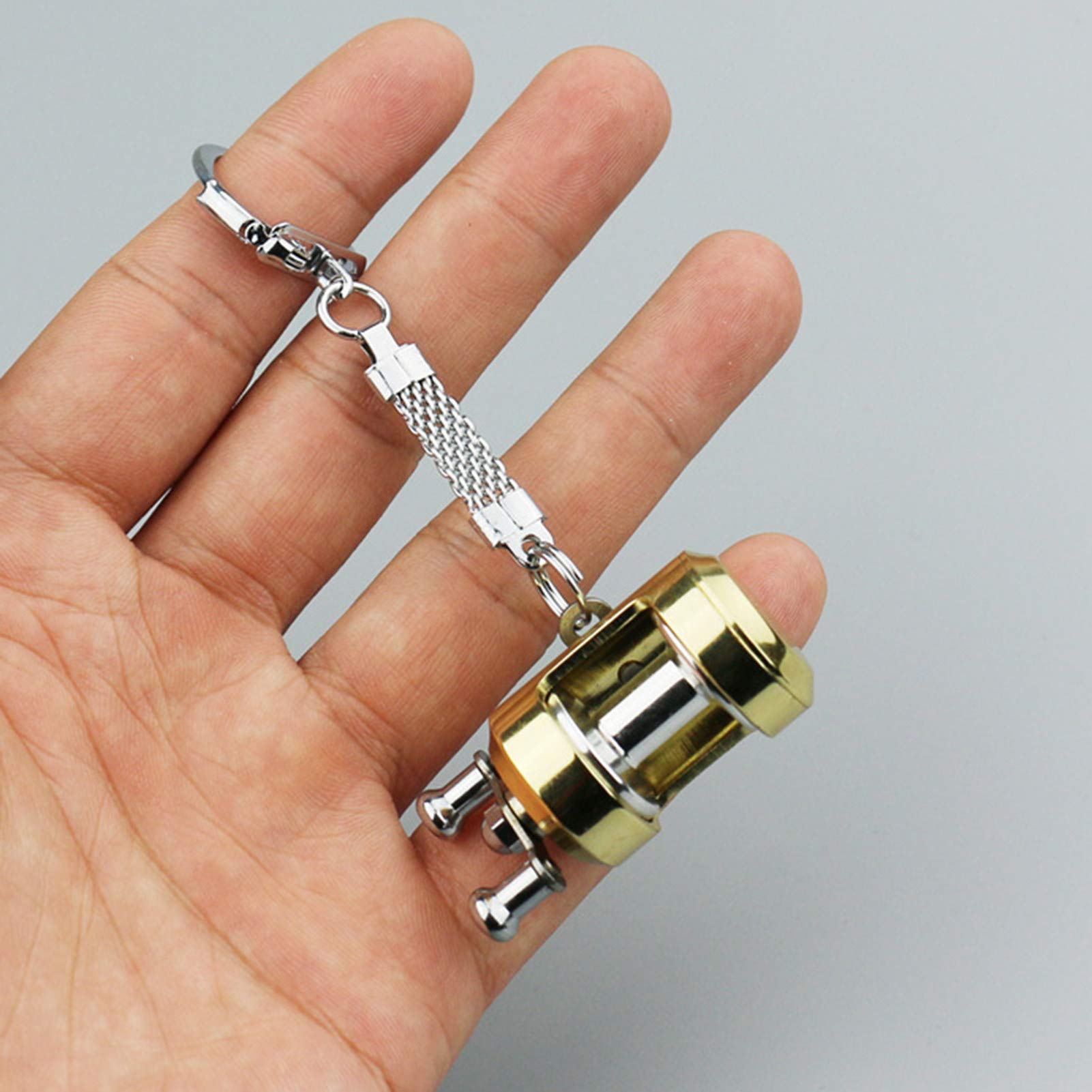 Mini Fishing Reel Keychain - Portable Spinning Wheel Pendant Key Holder for Car Keys - Unique Keychain Accessories for Men & Women - Perfect for Outdoor Enthusiasts, Anglers, and Gift Giving
