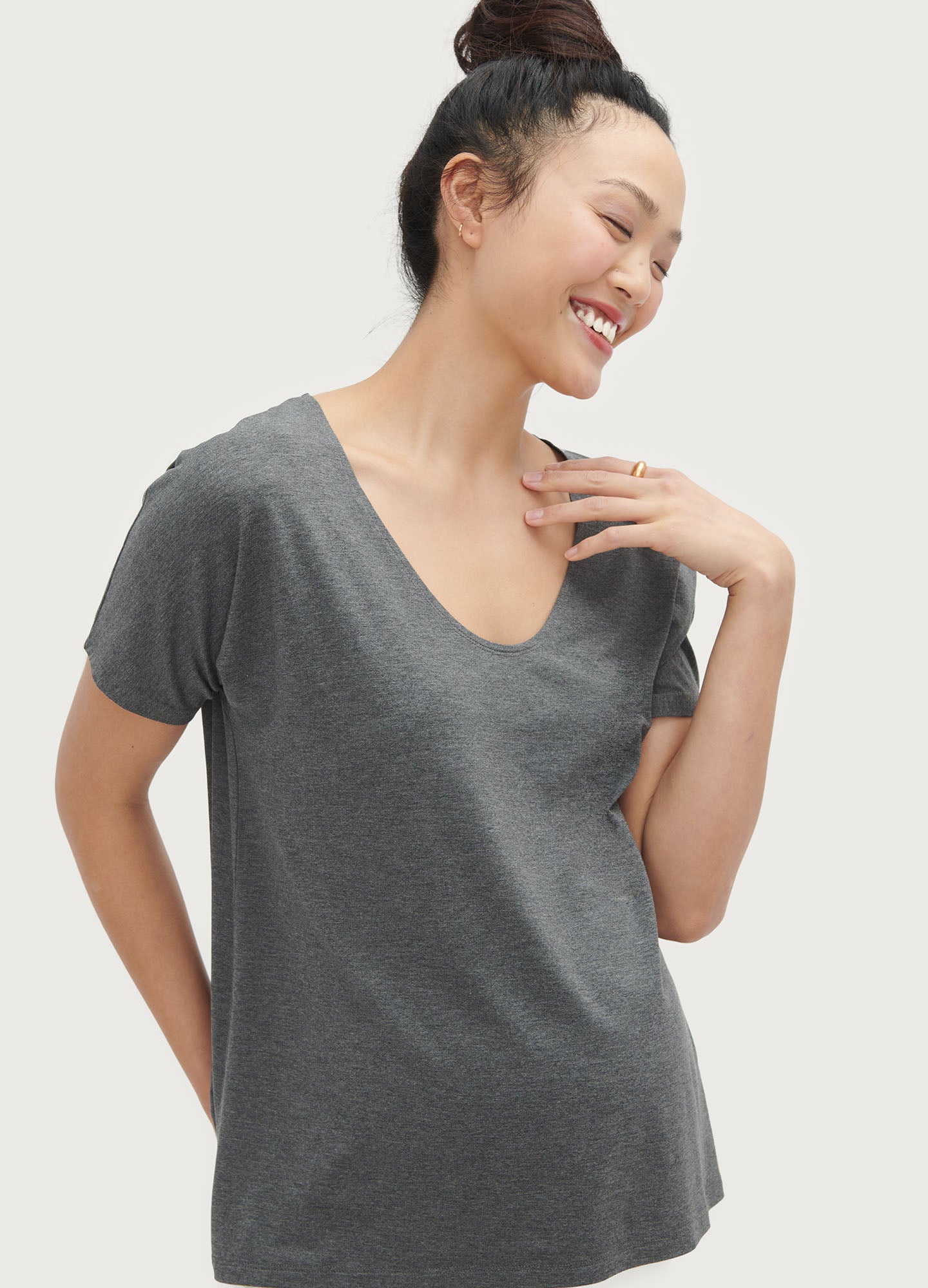 The Perfect Vee 7 - Premium Comfort & Style for Everyday Wear | Ideal for Work, Travel & Casual Outfits