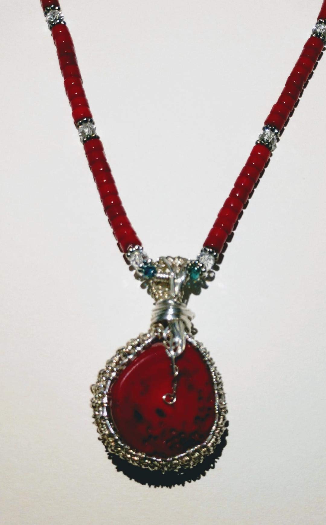Elegant Sterling Silver Coral Necklace with Genuine Red Coral Pendant – Perfect for Beach Weddings, Boho Fashion & Gift Giving