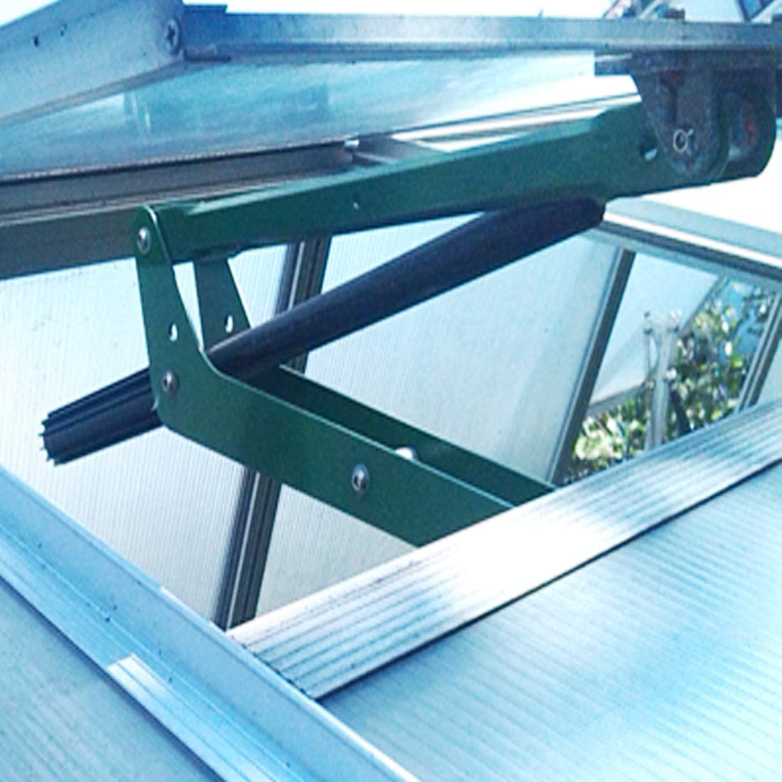 132 Lbs Capacity Heavy Duty Automatic Greenhouse Vent Opener - Solar Powered Auto Hothouse Window Opener Kit for Roof Vents - Perfect for Heavy Windows & Greenhouses (Ideal for Gardening, Hydroponics & Plant Growth)