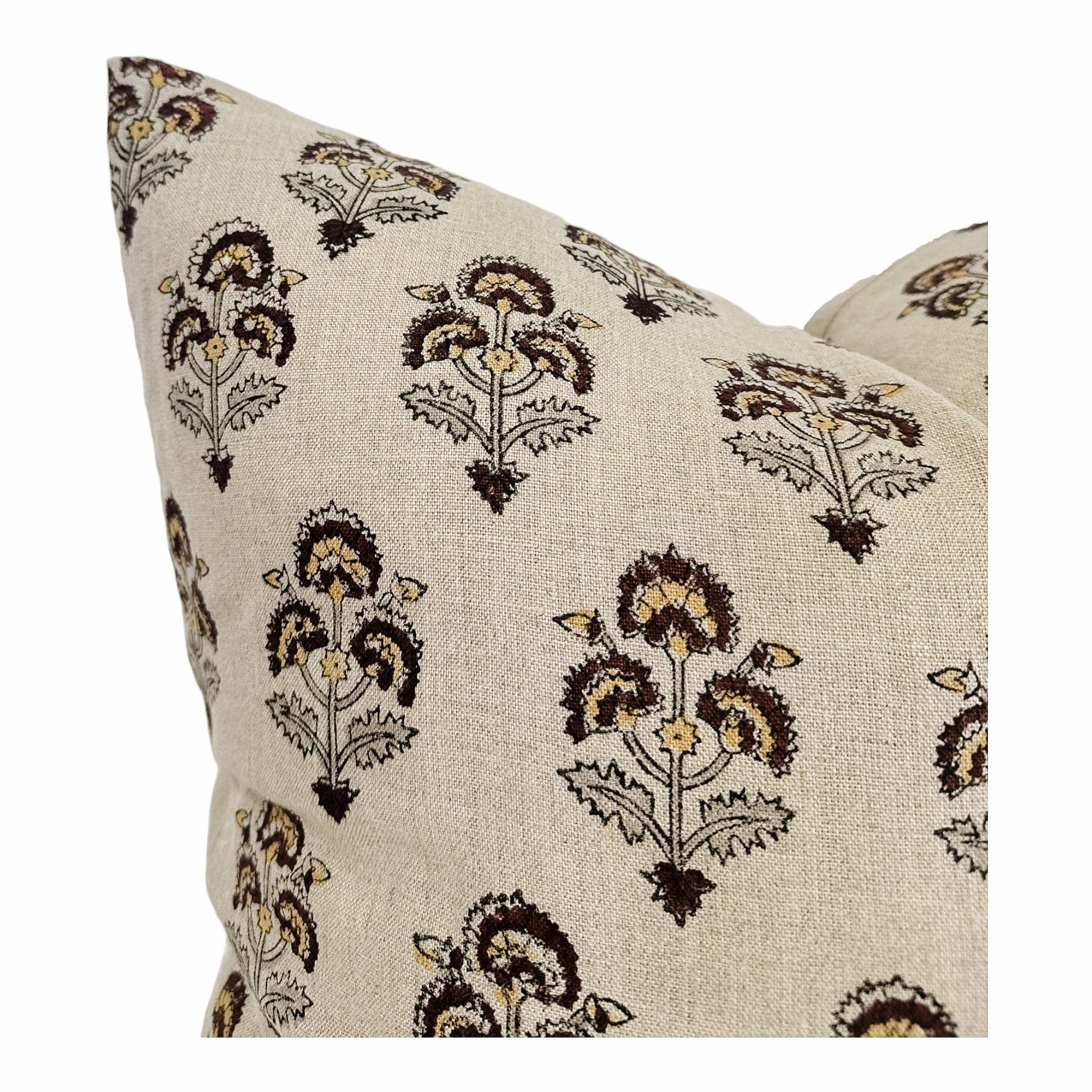 Elegant Designer Carnation Floral Pillow Cover - Soft Decorative Cushion Case for Sofa, Bedroom & Living Room - Perfect Home Decor Gift Idea