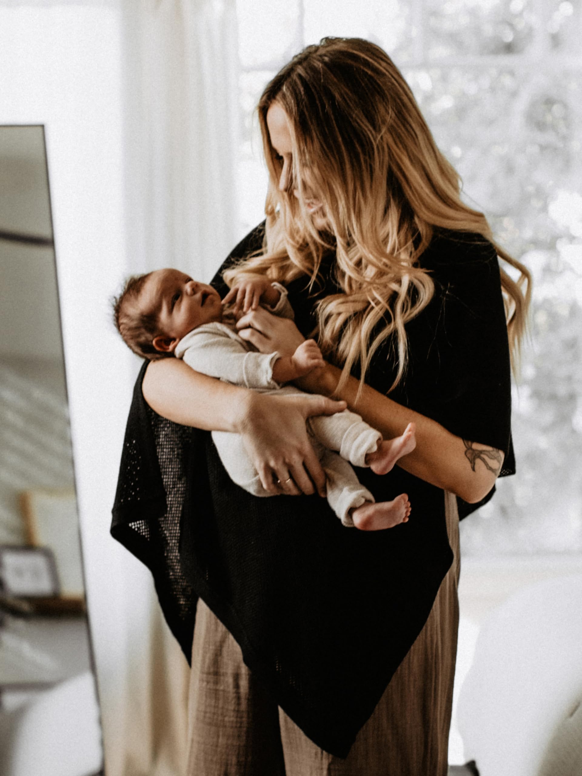 Amma The Cocoon™ - Premium Nursing Cover & Breastfeeding Sweater for Newborn Essentials (Black, One Size) | Soft & Breathable Nursing Cover for Discreet Breastfeeding in Public, Home & Travel