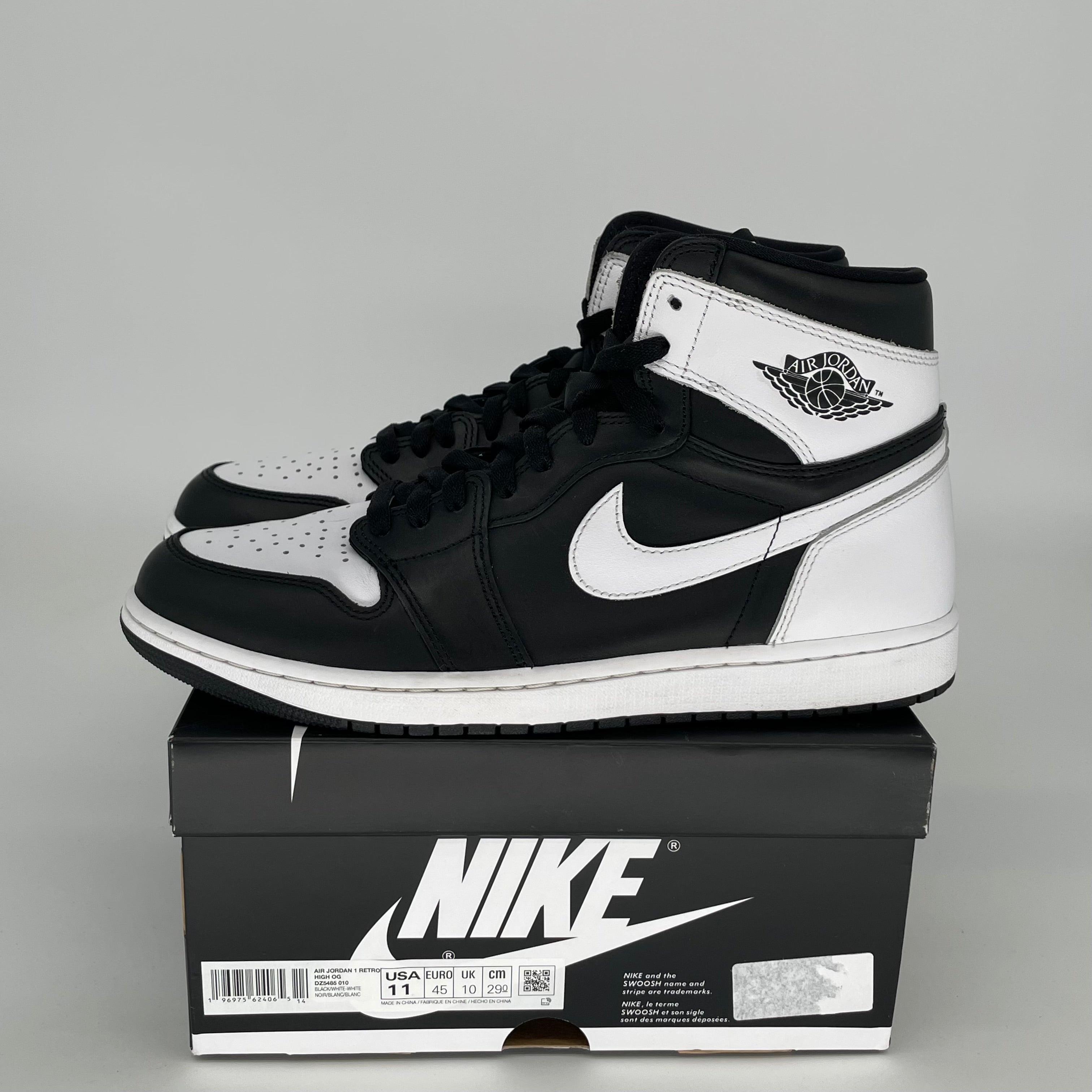 Original Air Jordan 1 Retro High OG 'Black White' Men's Basketball Shoes Size 11 - DZ5485-010 | Classic Sneakers for Streetwear, Basketball & Casual Outfits
