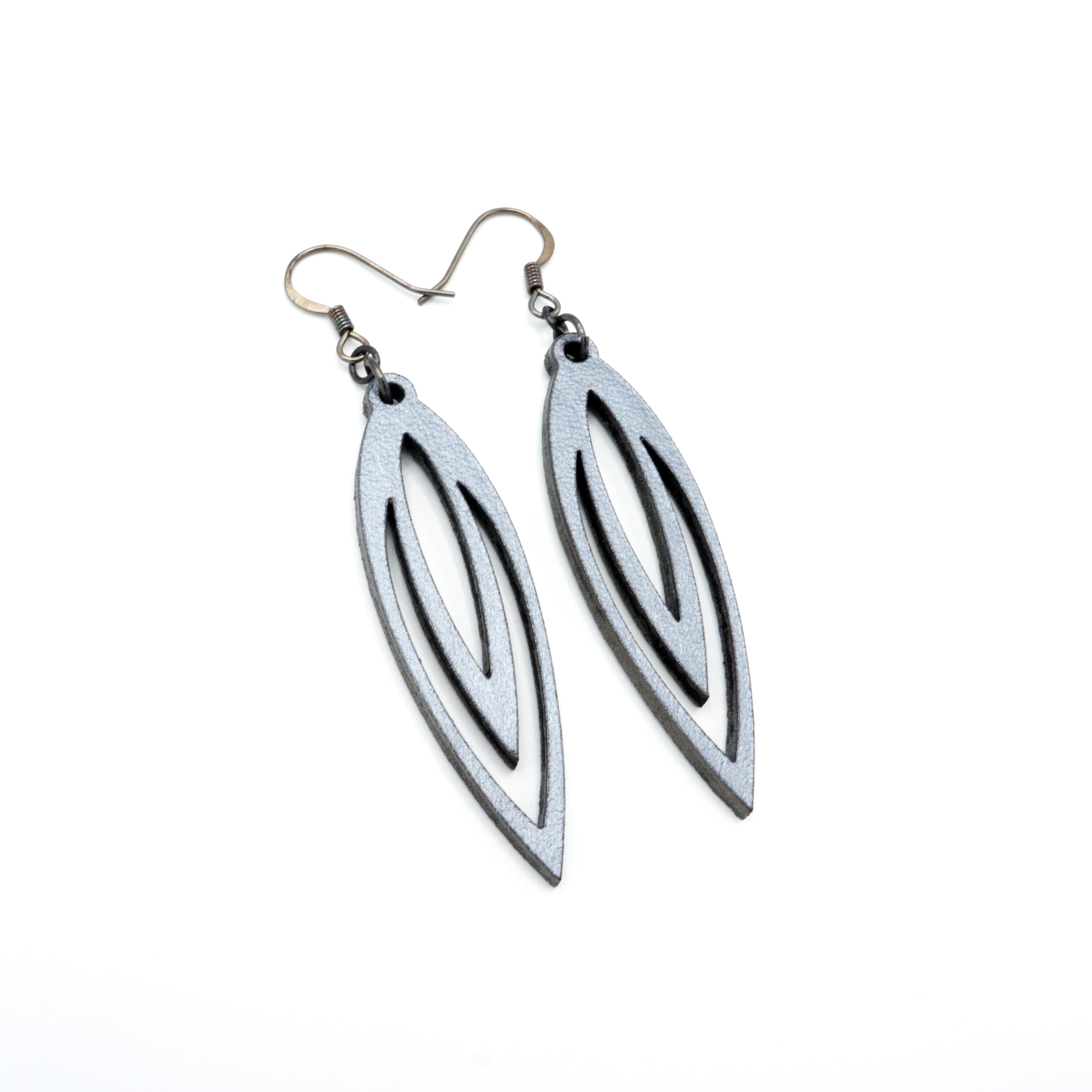 Totem 07 [S] Silver Leather Earrings for Women - Boho Chic Handmade Dangle Drop Earrings for Everyday Wear & Special Occasions