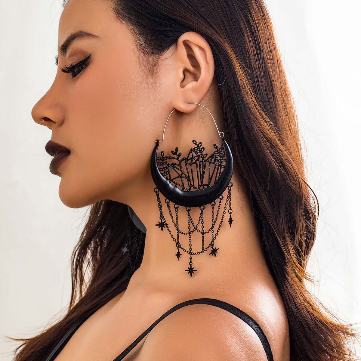 Gothic Halloween Black Magic Vampire Drop Earrings NZ3024 | Elegant Gothic Jewelry for Women | Perfect for Halloween, Cosplay, and Dark Fashion Accessories