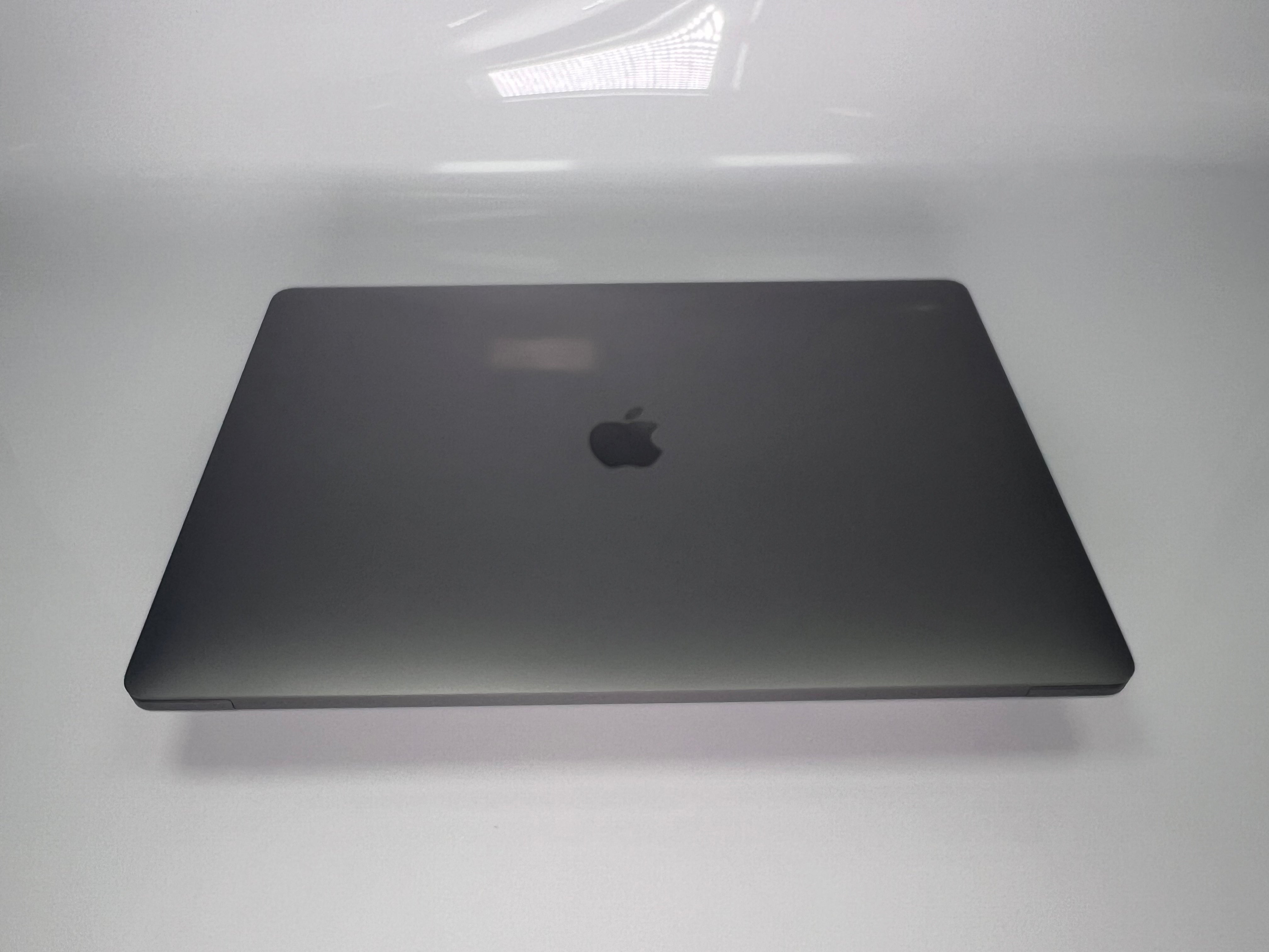 2019 Apple MacBook Pro 16-inch Laptop - 2.3GHz Intel Core i9, 16GB RAM, 1TB SSD, AMD Radeon Pro 5500M, Space Gray | Ideal for Graphic Design, Video Editing & Professional Work