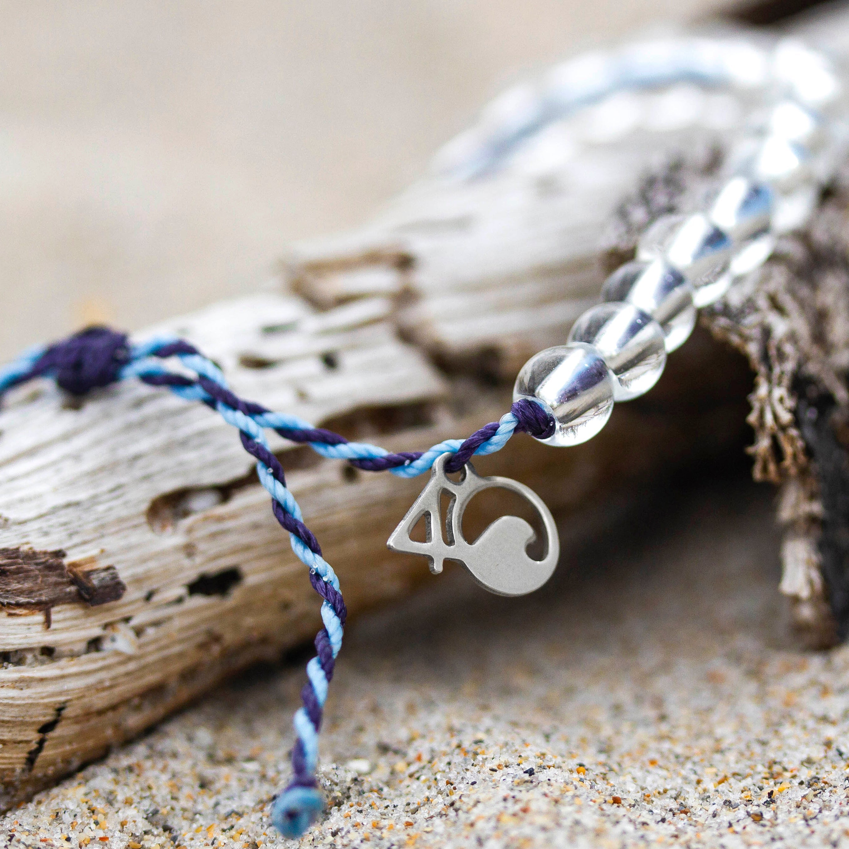 4ocean Whale Beaded Bracelet - Eco-Friendly Ocean Conservation Jewelry for Men & Women | Perfect for Beach Lovers, Environmentalists & Gift Giving