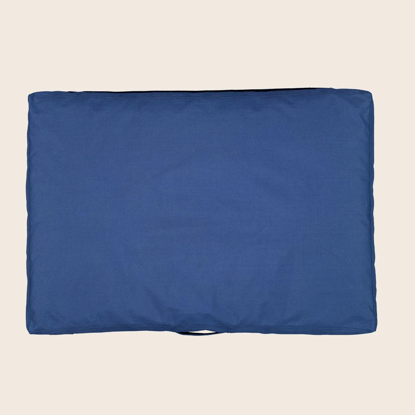 Modern D1000 Waterproof Outdoor Dog Bed – Heavy Duty Marine Grade for All Weather – Perfect for Patio, Backyard & Boat Use