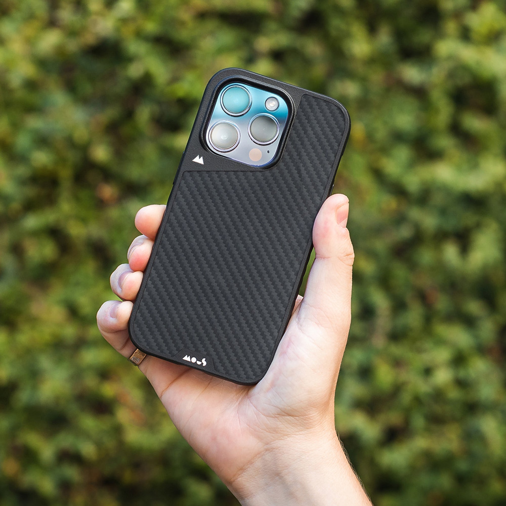 MagSafe® Compatible Aramid Fiber Phone Case for iPhone 15/14/13 - Ultra Thin & Durable Carbon Fiber Design - Perfect for Work, Travel & Everyday Protection (Limitless 5.0)