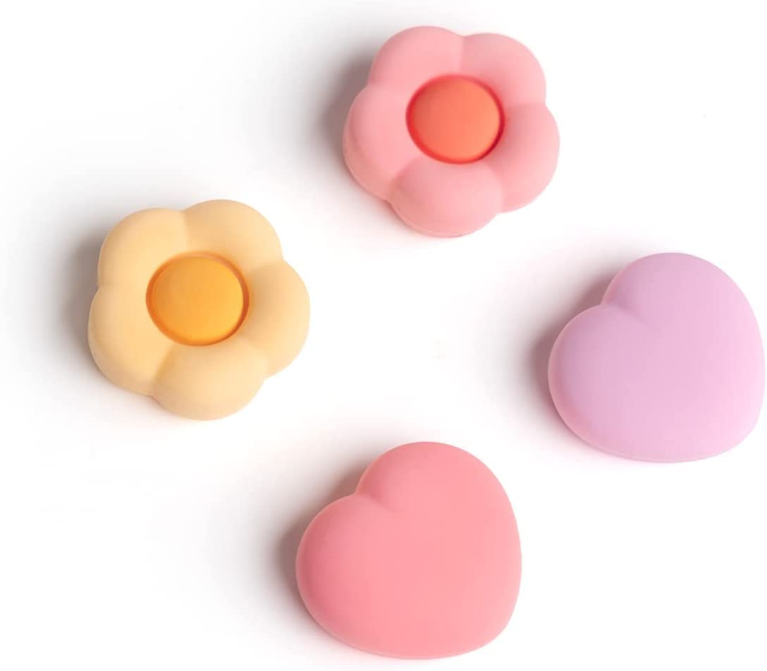 GeekShare Mignon Silicone Joycon Thumb Grip Caps - 4PCS Cute Heart & Flower Joystick Cover for Nintendo Switch/OLED/Switch Lite - Soft Anti-Slip Controller Accessories for Gaming Comfort and Protection