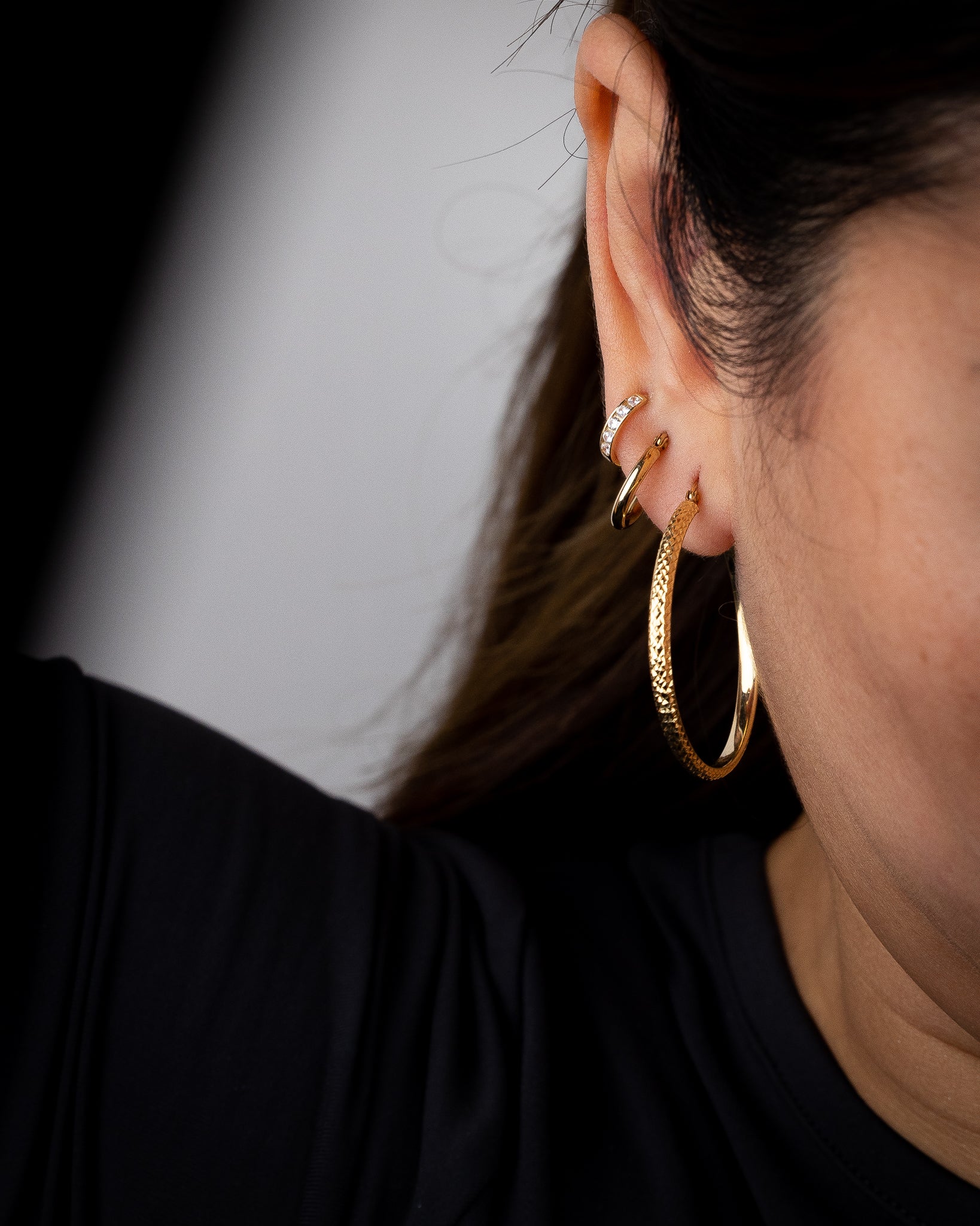 35mm Gold Diamond Cut Hoop Earrings - Model 71 | Elegant Everyday Jewelry for Women, Perfect for Parties, Weddings & Office Wear