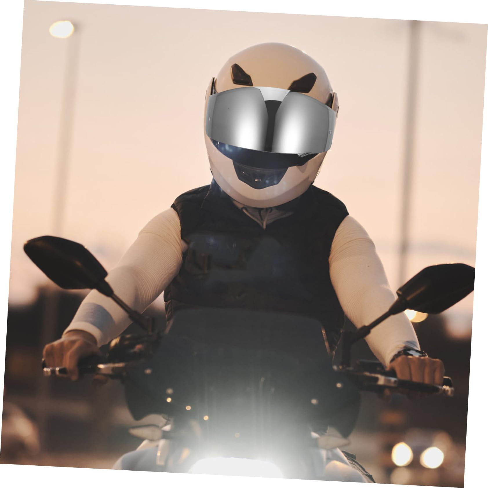 Windproof Motorcycle Helmet Visor - Durable Lens for Riding Protection