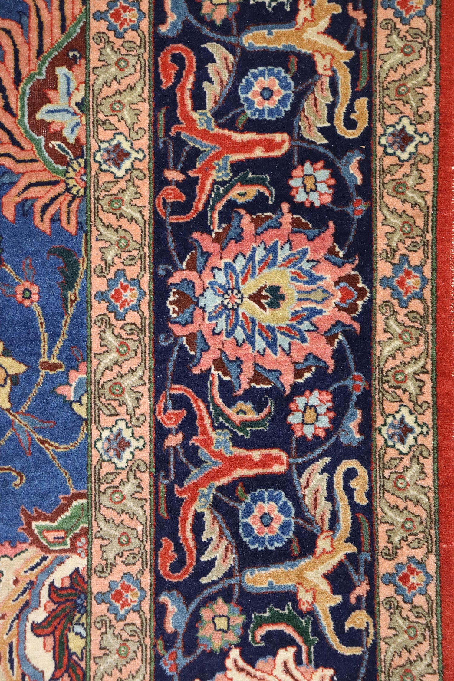 Antique Tabriz Handwoven Traditional Persian Rug - J66276 - Perfect for Living Room, Bedroom & Home Decor