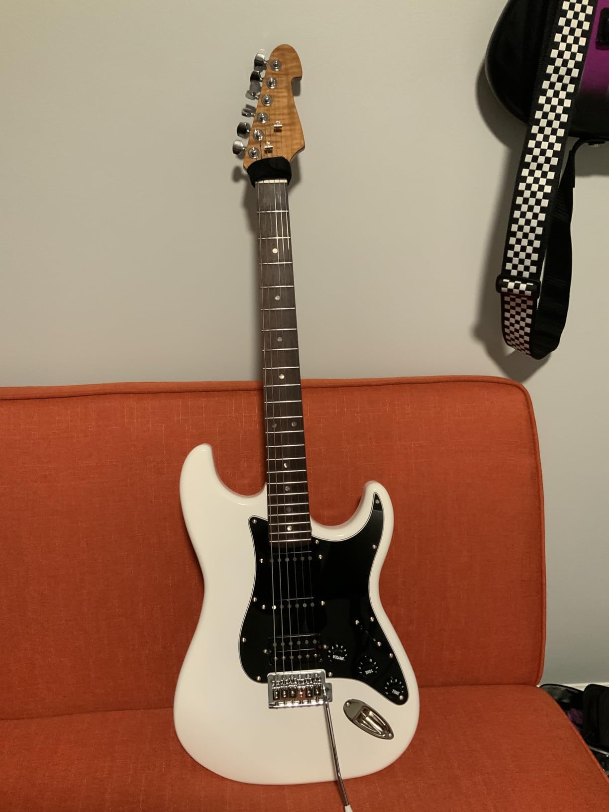 Fender ST Strat Electric Guitar Body - DIY Poplar HSH Replacement Part in White | Perfect for Guitar Upgrades, Custom Builds & Repair Projects