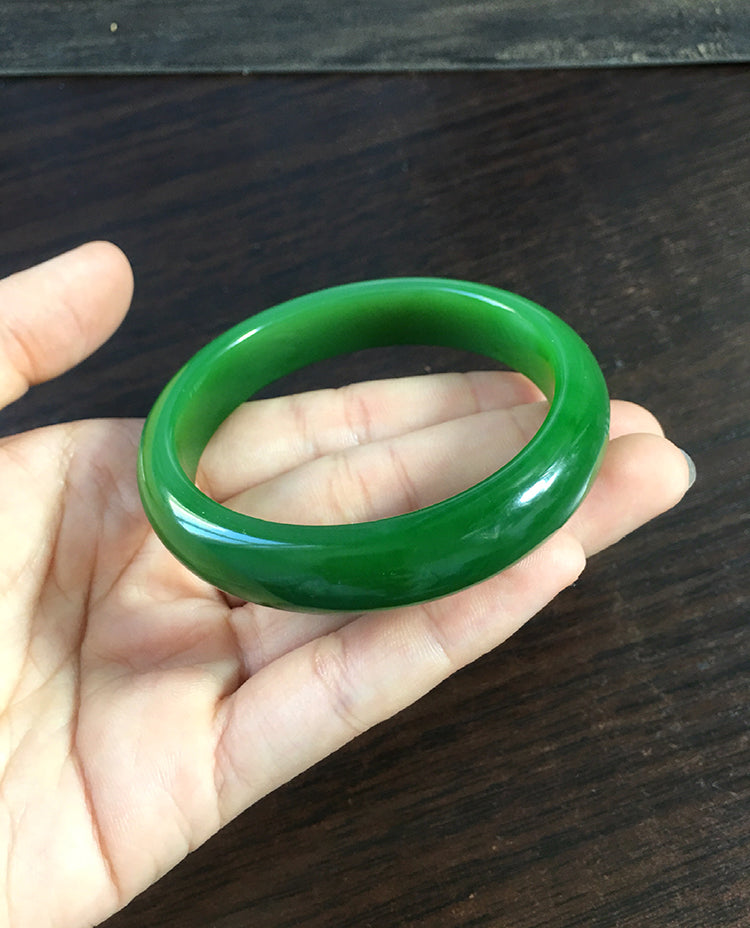 Natural Jade Bangle - Nephrite Jade Bracelet 55.8mm Inner Diameter, Handcrafted Green Stone Bangle for Women | Perfect for Meditation, Yoga & Spiritual Healing (NBE011)