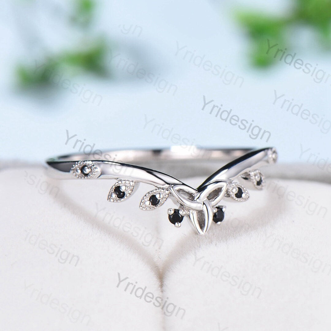 Celtic Knot Norse Viking Black Diamond Wedding Band for Women – Unique Curved Stacking Ring with Spinel – Perfect for Weddings, Anniversaries & Celtic-Themed Jewelry Collections