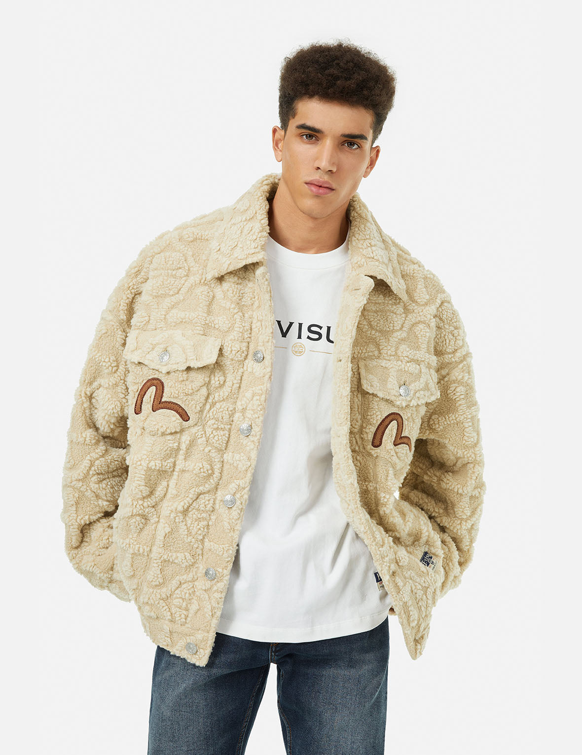 Allover Kamon Jacquard Loose Fit Sherpa Jacket for Men & Women - Cozy Fleece-Lined Winter Coat for Outdoor Activities, Casual Wear & Street Fashion
