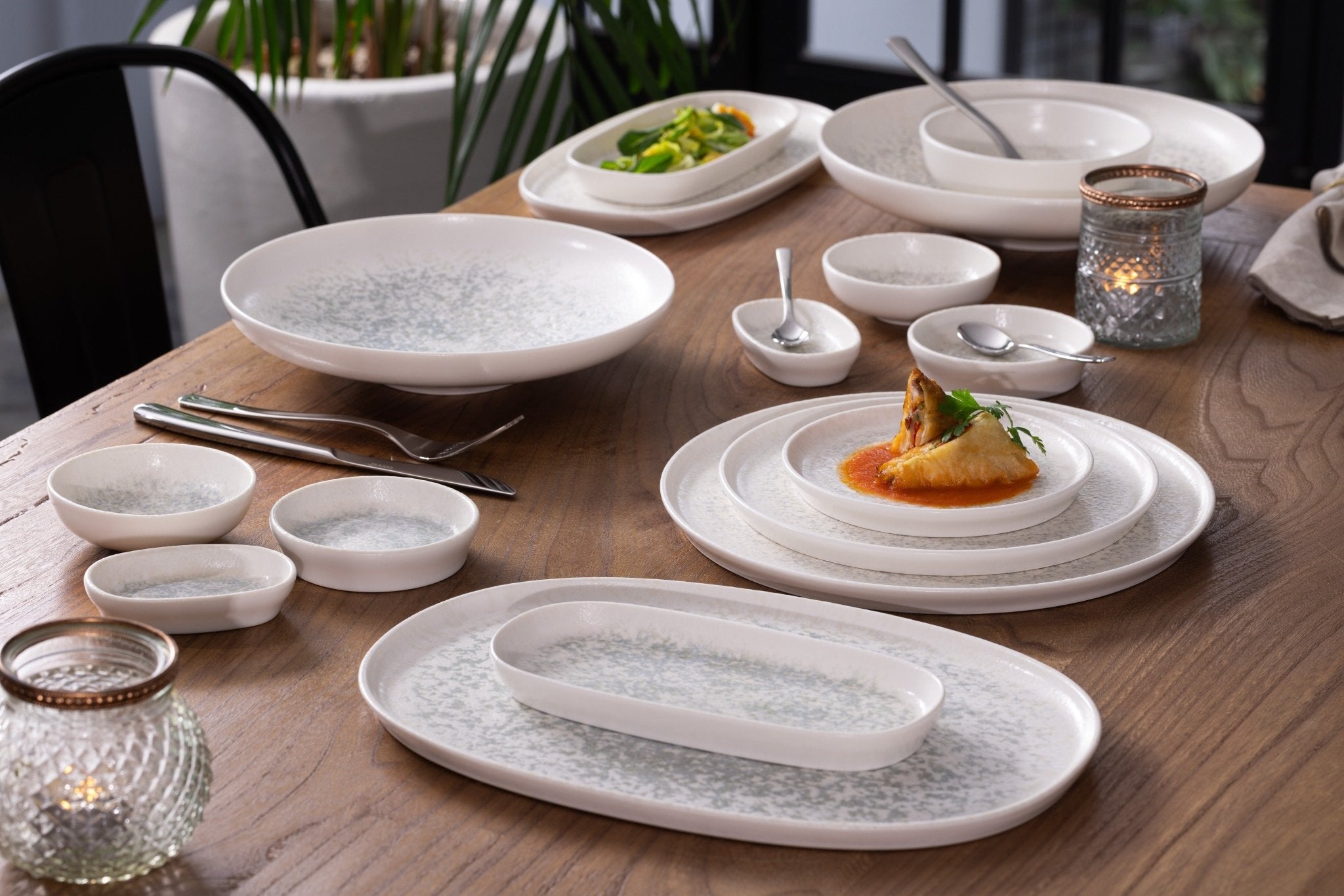 Lunar Ocean Service Plate 21 cm - Elegant Ceramic Dinner Plate Set for Home Dining, Restaurant Use & Special Occasions