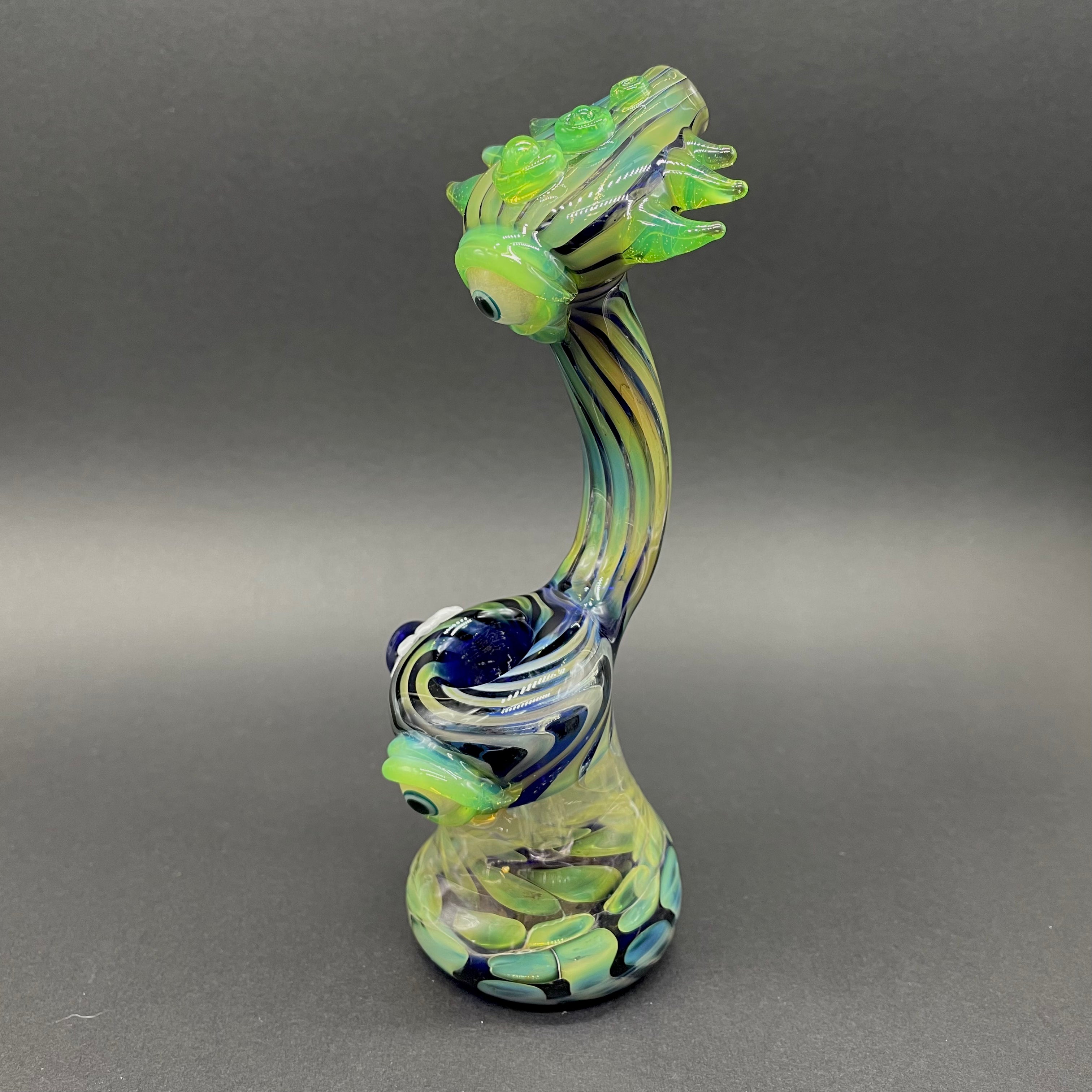 Alien Head Bubbler - Unique Glass Water Pipe for Smoking | Perfect for Home Use, Parties & Gifts