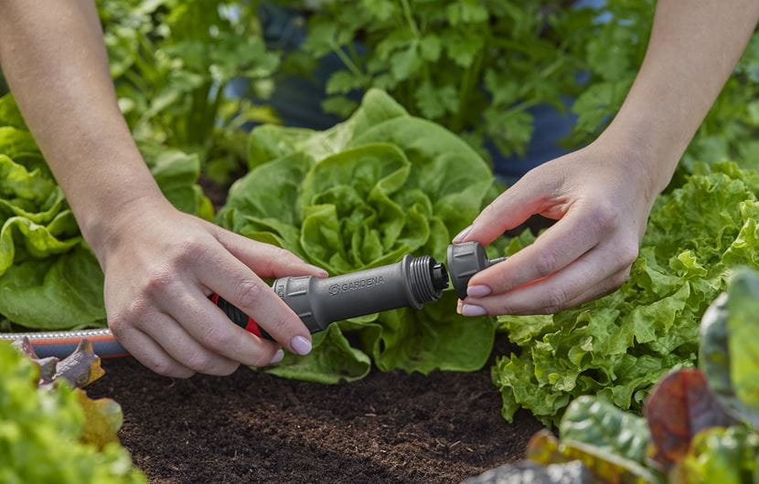 Gardena Master Unit 1000 for Micro Drip System 1355-20 | Automatic Watering Kit for Gardens, Potted Plants & Greenhouses | Efficient Irrigation Solution for Home & Commercial Use