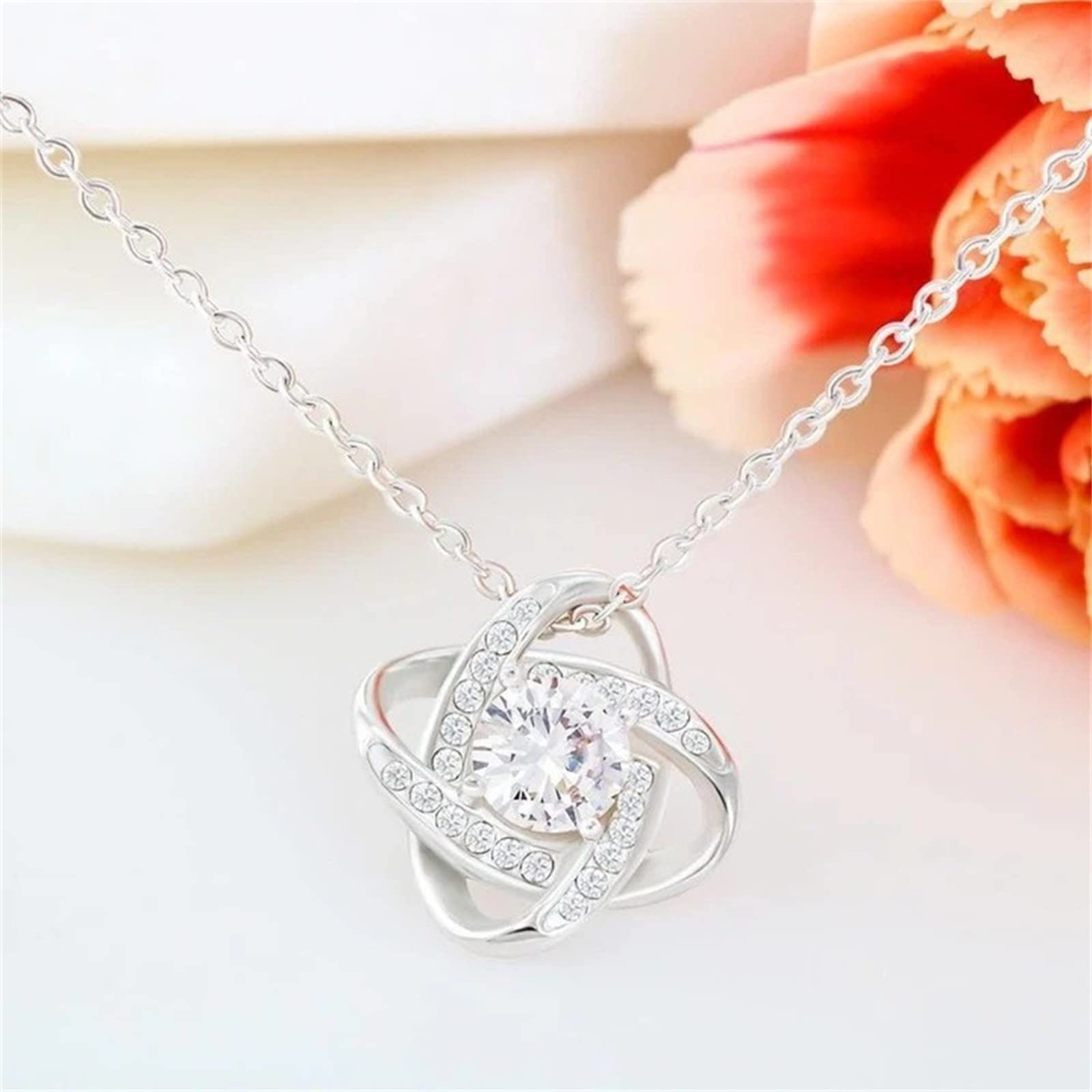 Eternal Heart Diamond Necklace for Women - Elegant Retro Sweater Chain Jewelry - Perfect European & American Style Gift for Anniversary, Valentine's Day & Special Occasions