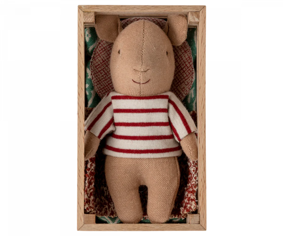 Maileg Pig in a Box - Adorable Plush Pig Toy for Baby Girls | Perfect for Nursery Decor, Baby Showers & Gift Giving