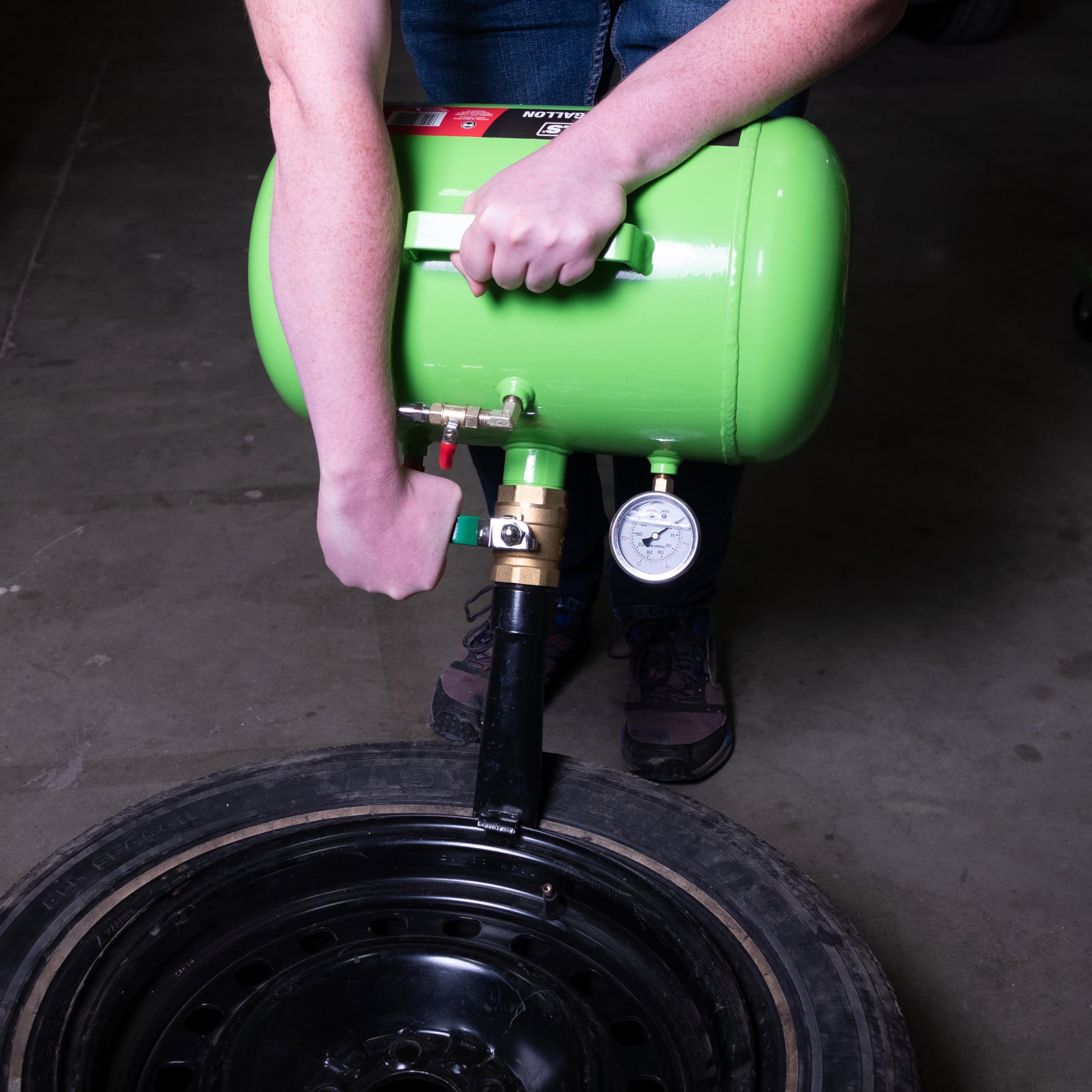 OEMTOOLS 24449 5 Gallon Tire Bead Seater - Heavy Duty Bead Blaster for 4” to 24.5” Tires with 150 PSI Capacity | CE-Certified Steel Tank | Ideal for Auto Shops, Farm Equipment & Off-Road Vehicles