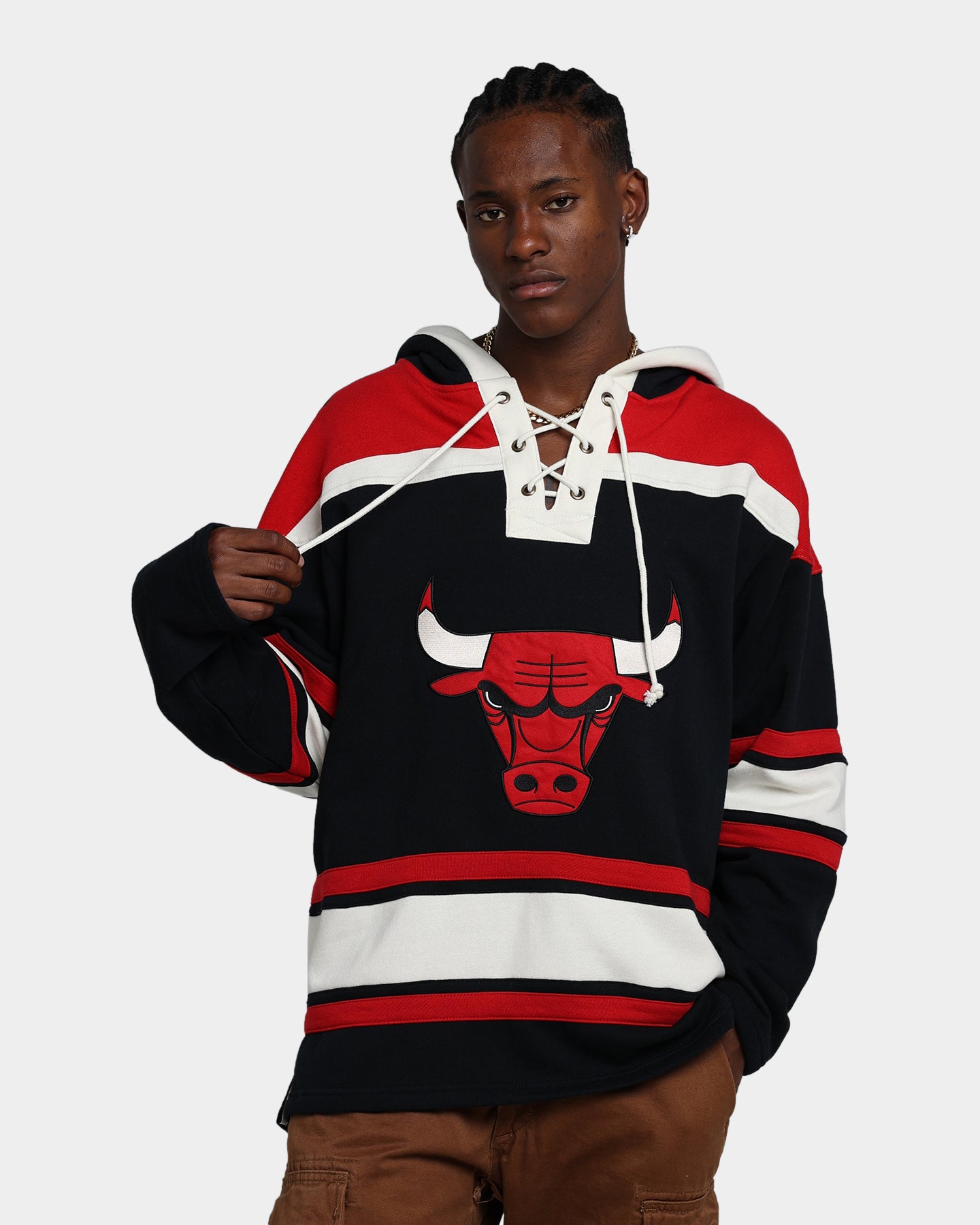 47 Brand Chicago Bulls Superior Lacer Hoodie - Jet Black/Red - Men's NBA Basketball Pullover Sweatshirt for Casual Wear & Game Day Outfits
