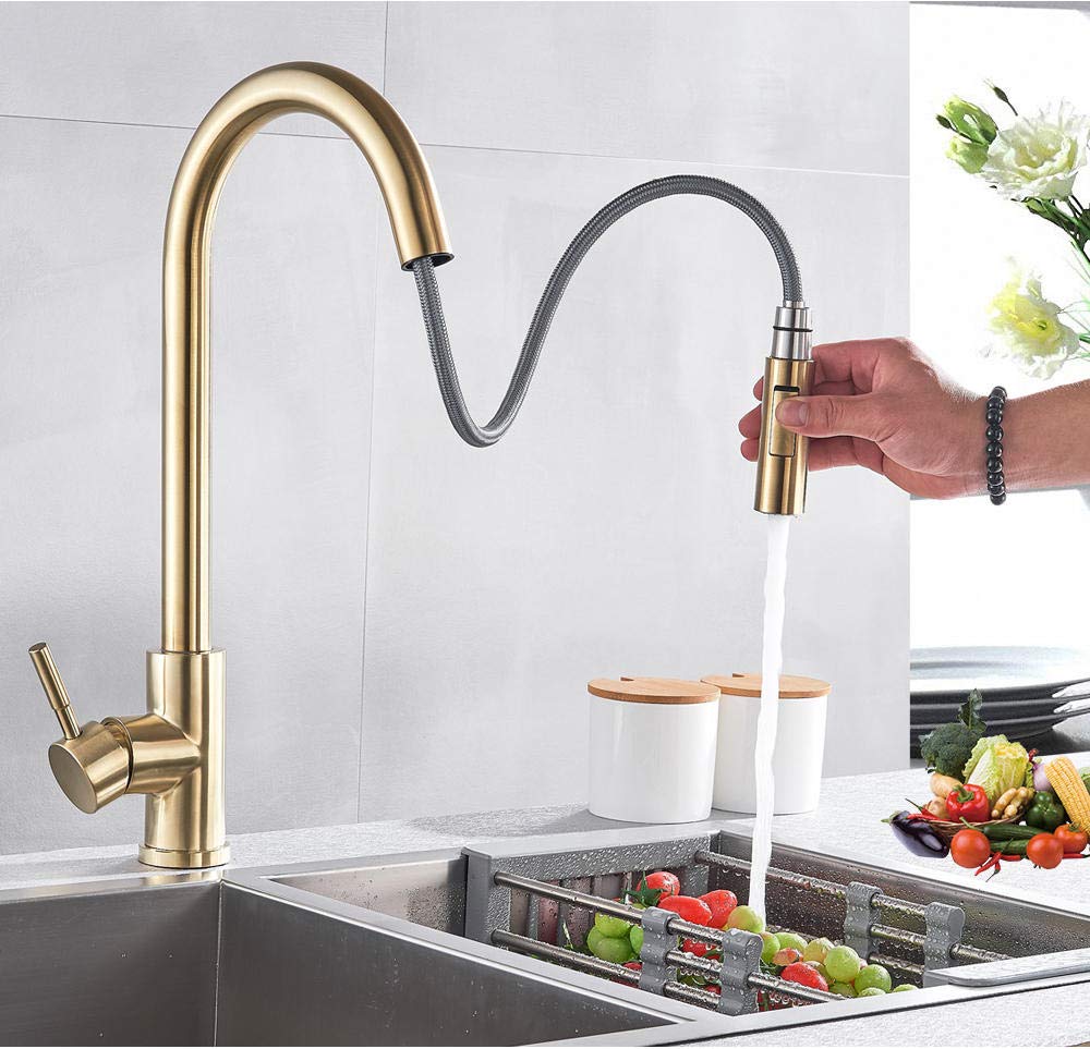 Brushed Gold Kitchen Faucet with Pull-Out Sprayer - Swivel Spout Sink Mixer Tap for Hot & Cold Water - Perfect for Modern Kitchens and Dishwashing Tasks