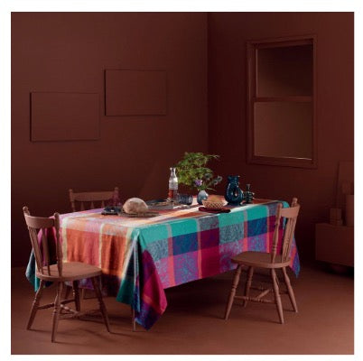 Elegant Mille Petales Floral Jacquard Tablecloth - Premium Dining Table Cover for Weddings, Parties & Home Decor