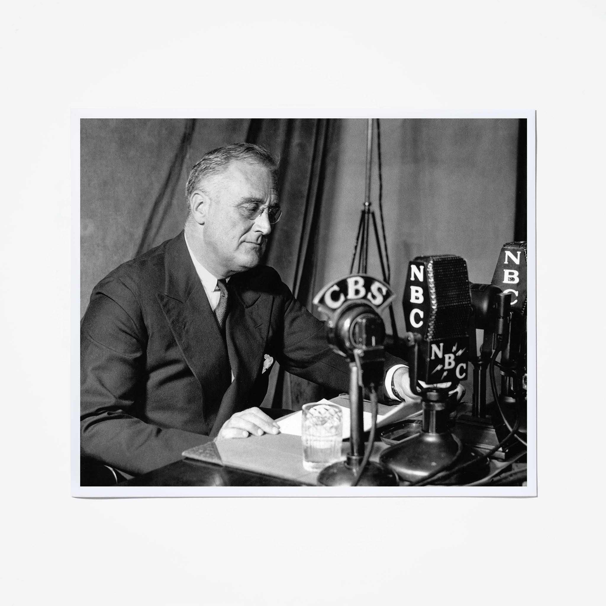 President Franklin D. Roosevelt Fireside Chats - Historic Radio Speeches Collection for History Buffs & Educators | Great for Classroom Learning & Historical Research