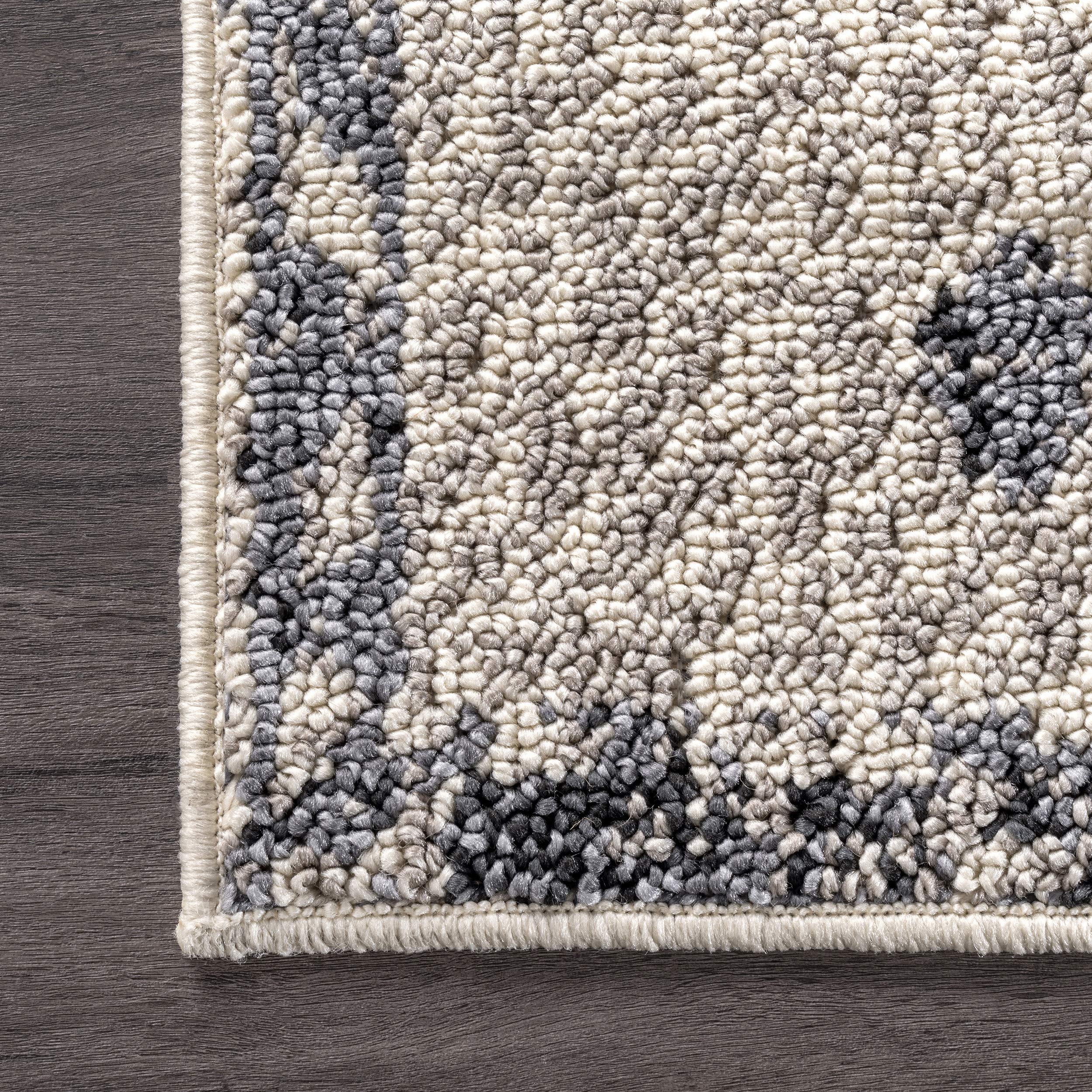 nuLOOM Blaine Dotted Diamond Accent Rug 3x5 Ivory - Soft Non-Slip Area Rug for Living Room, Bedroom & Dorm Decor