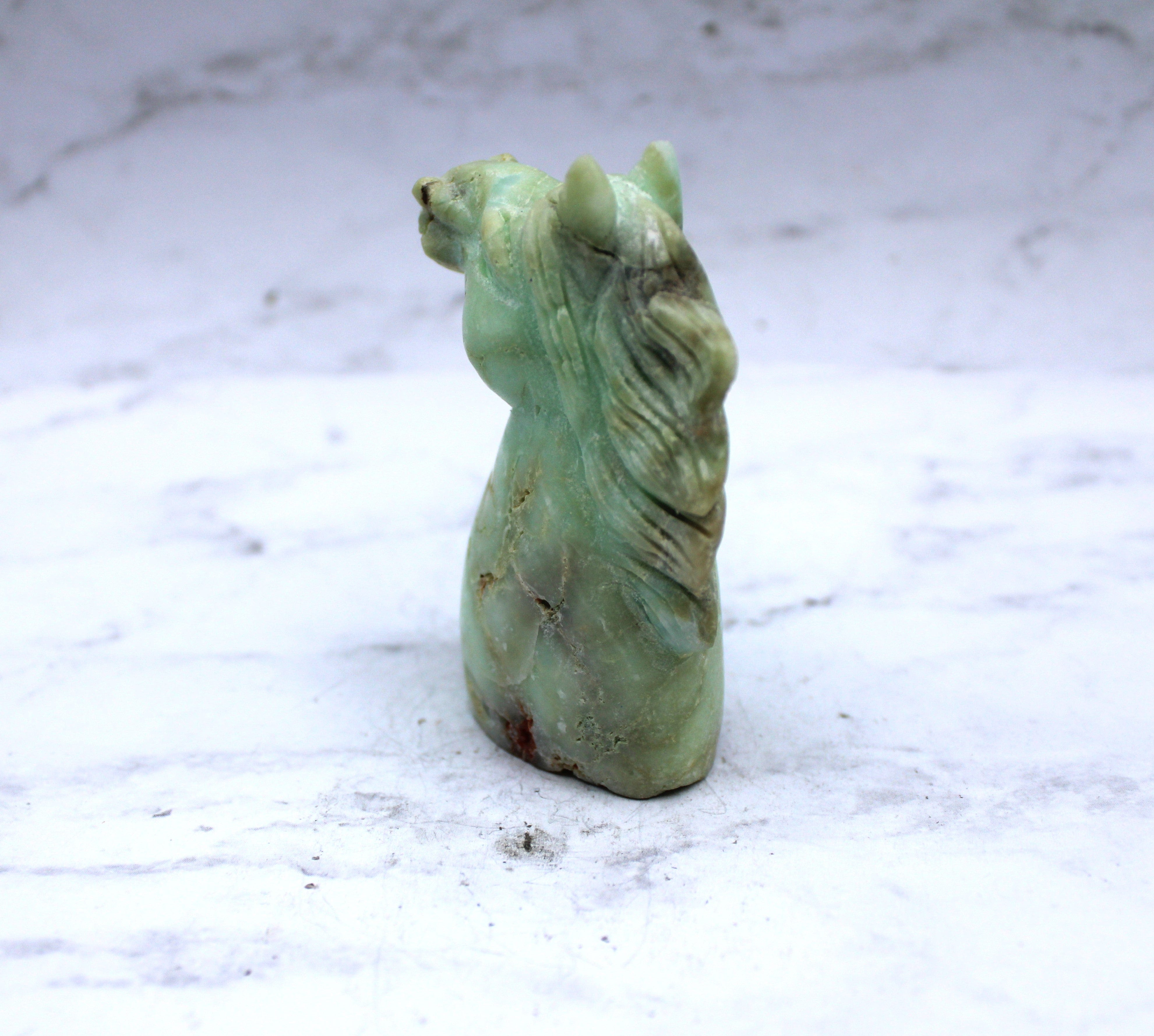 Natural Green Chrysoprase Gemstone Horse Carving - Handmade Crystal Figurine for Home Decor, Feng Shui, and Gift Giving