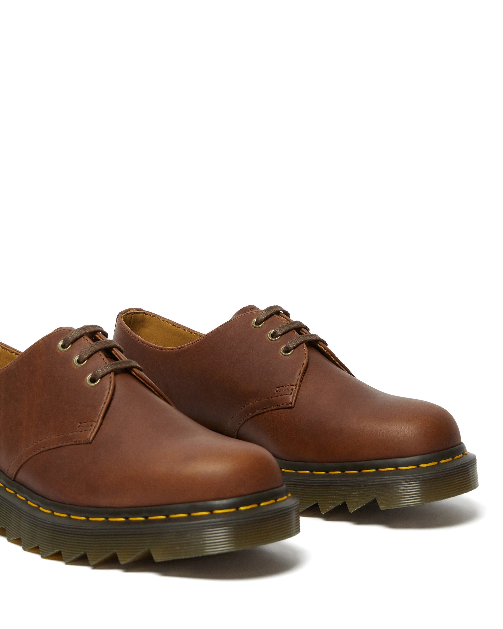 1461 Pascal Ziggy Tan Luxor Oxford - Stylish & Comfortable Men's Shoes for Casual Wear & Office Outfits