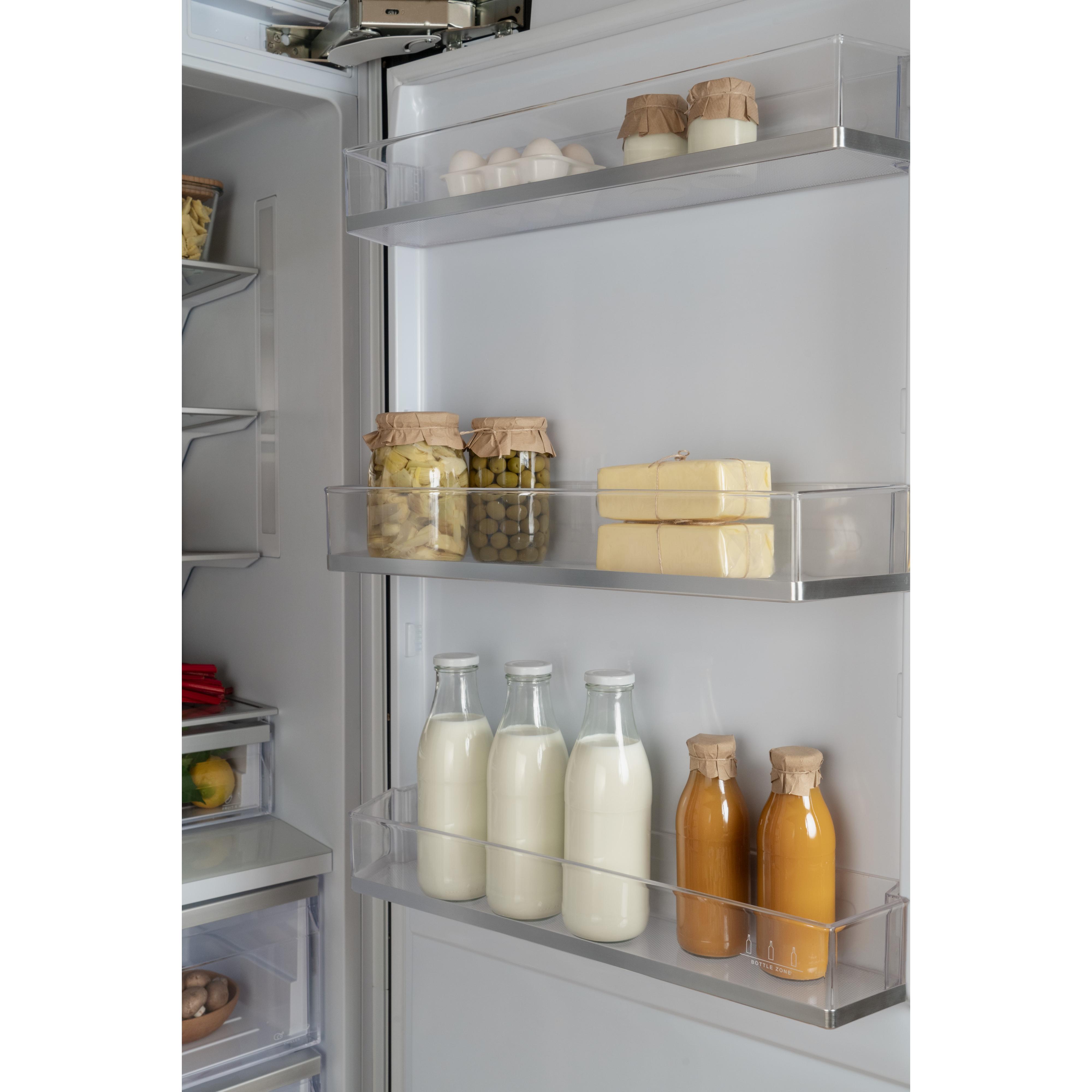 Bertazzoni 30 Inch Built-In All Refrigerator - 16.7 cu.ft Capacity, LED Interior Lighting, Stainless Steel (Model REF30RCBPNV) - Perfect for Modern Kitchens, Restaurants & Open-Concept Living Spaces